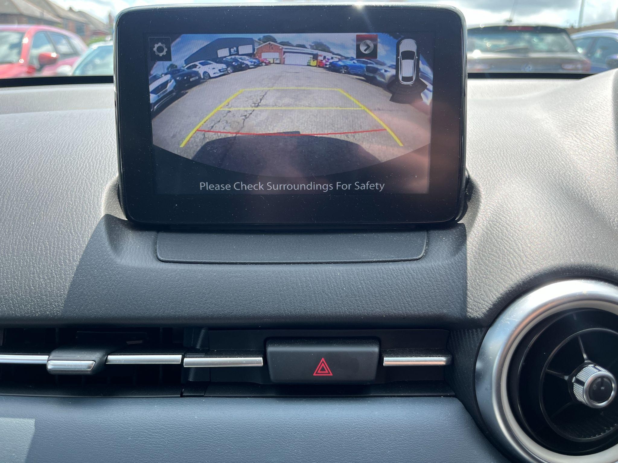Mazda2 Image 14