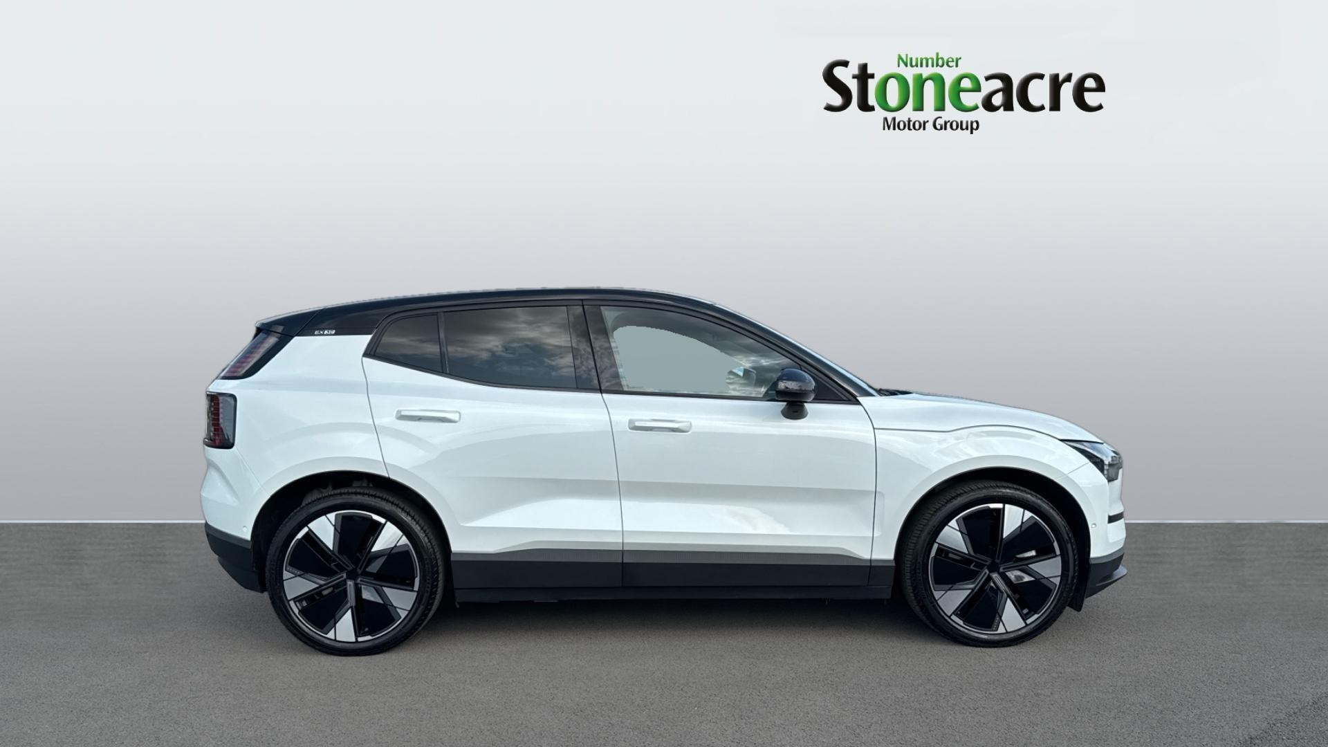 Volvo EX30 Image 4