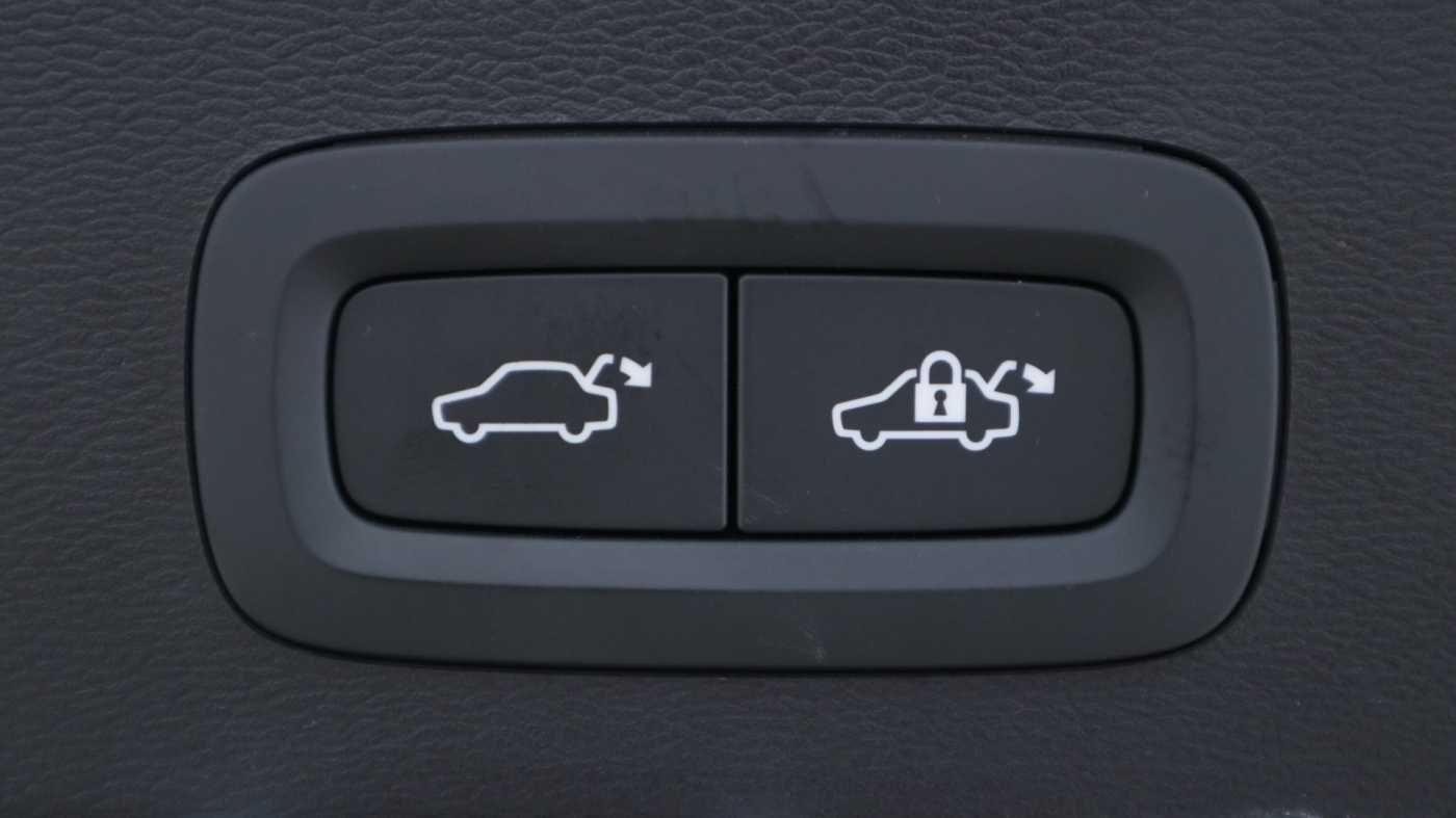 Volvo XC40 Image 17