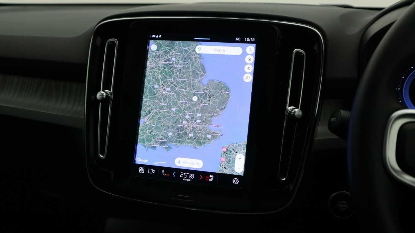 Volvo XC40 Image 32