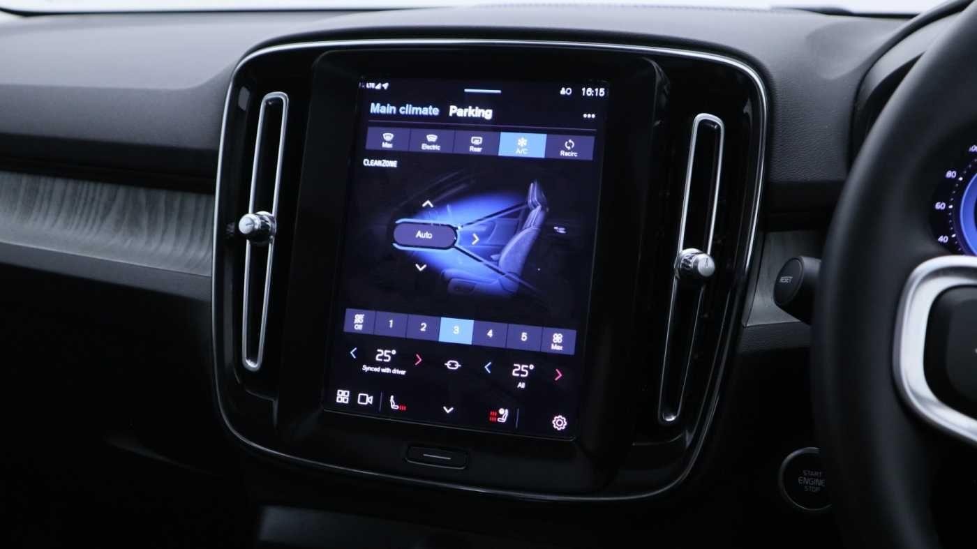 Volvo XC40 Image 36