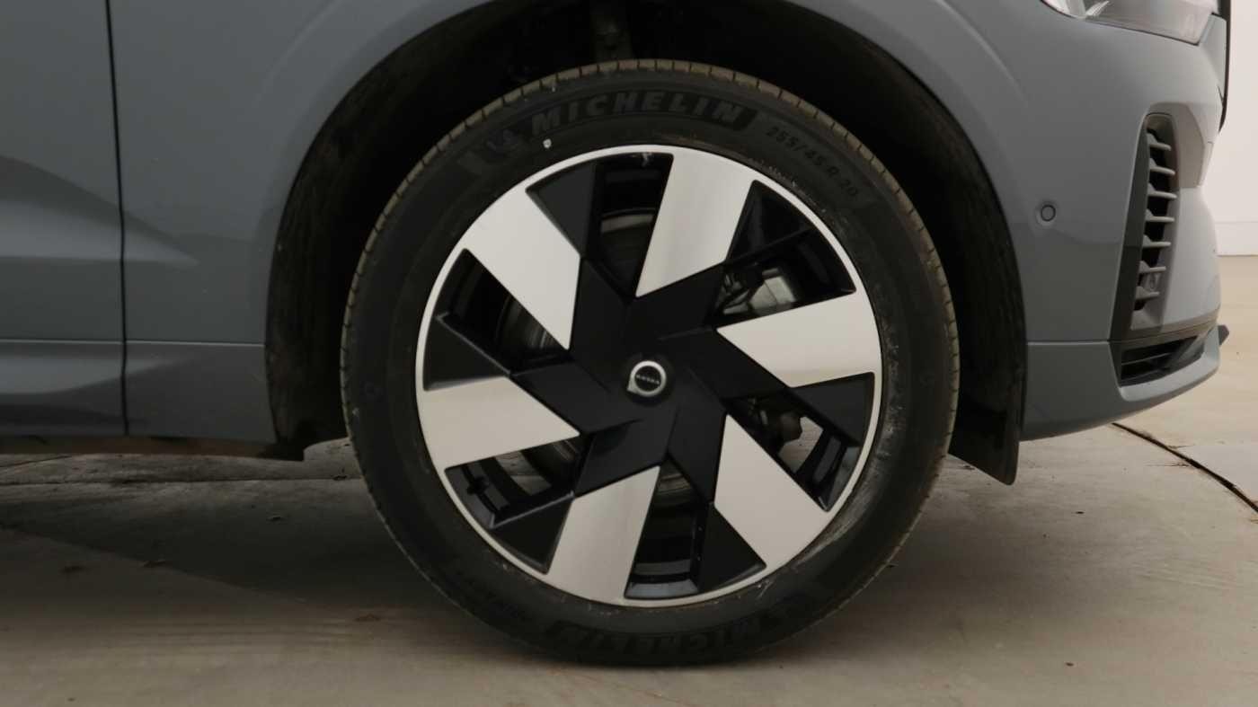 Volvo XC60 Image 16