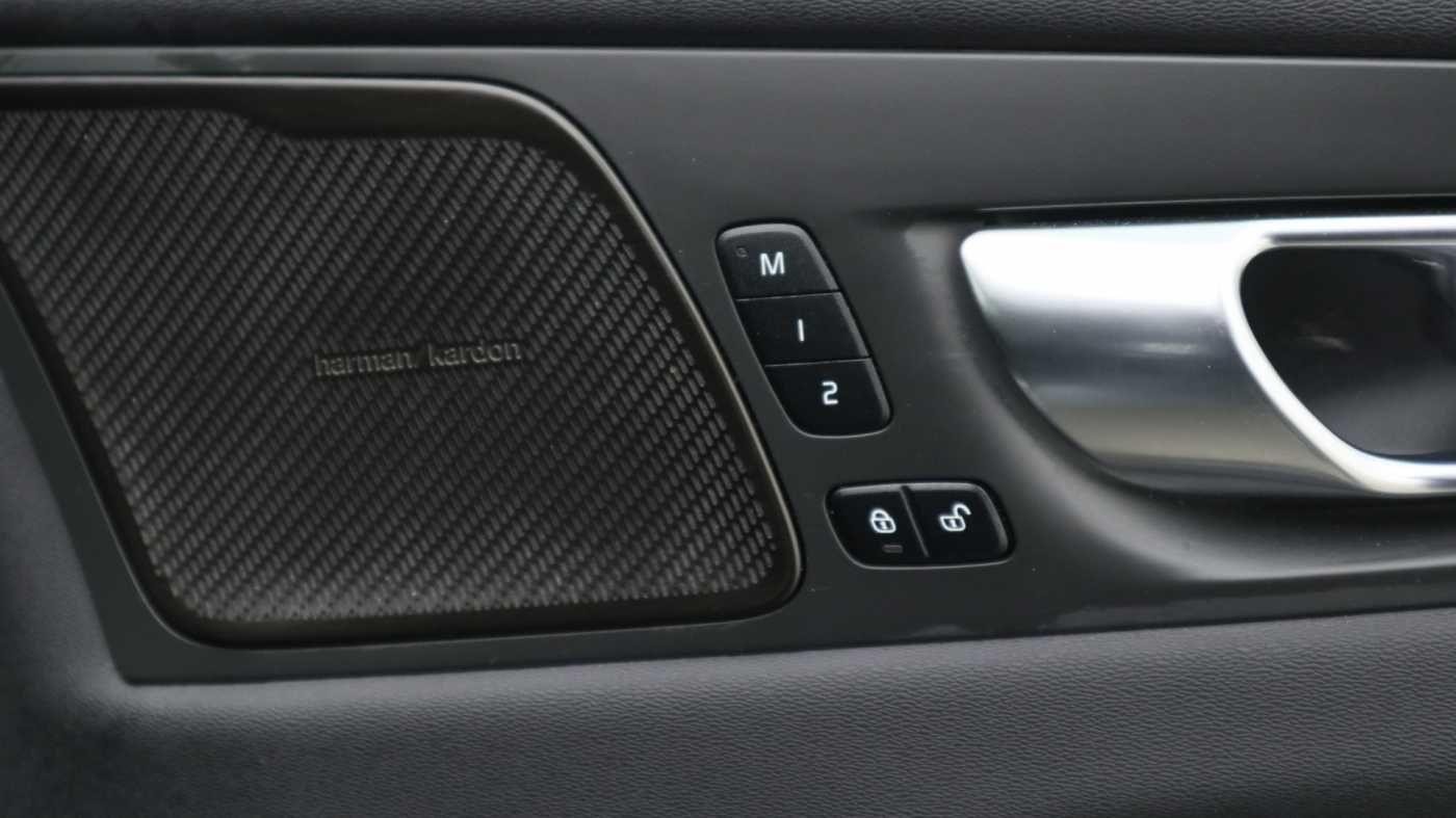 Volvo XC60 Image 23