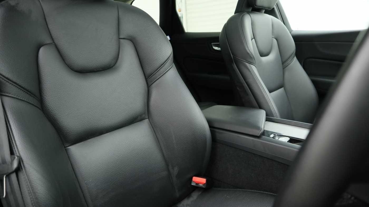 Volvo XC60 Image 24