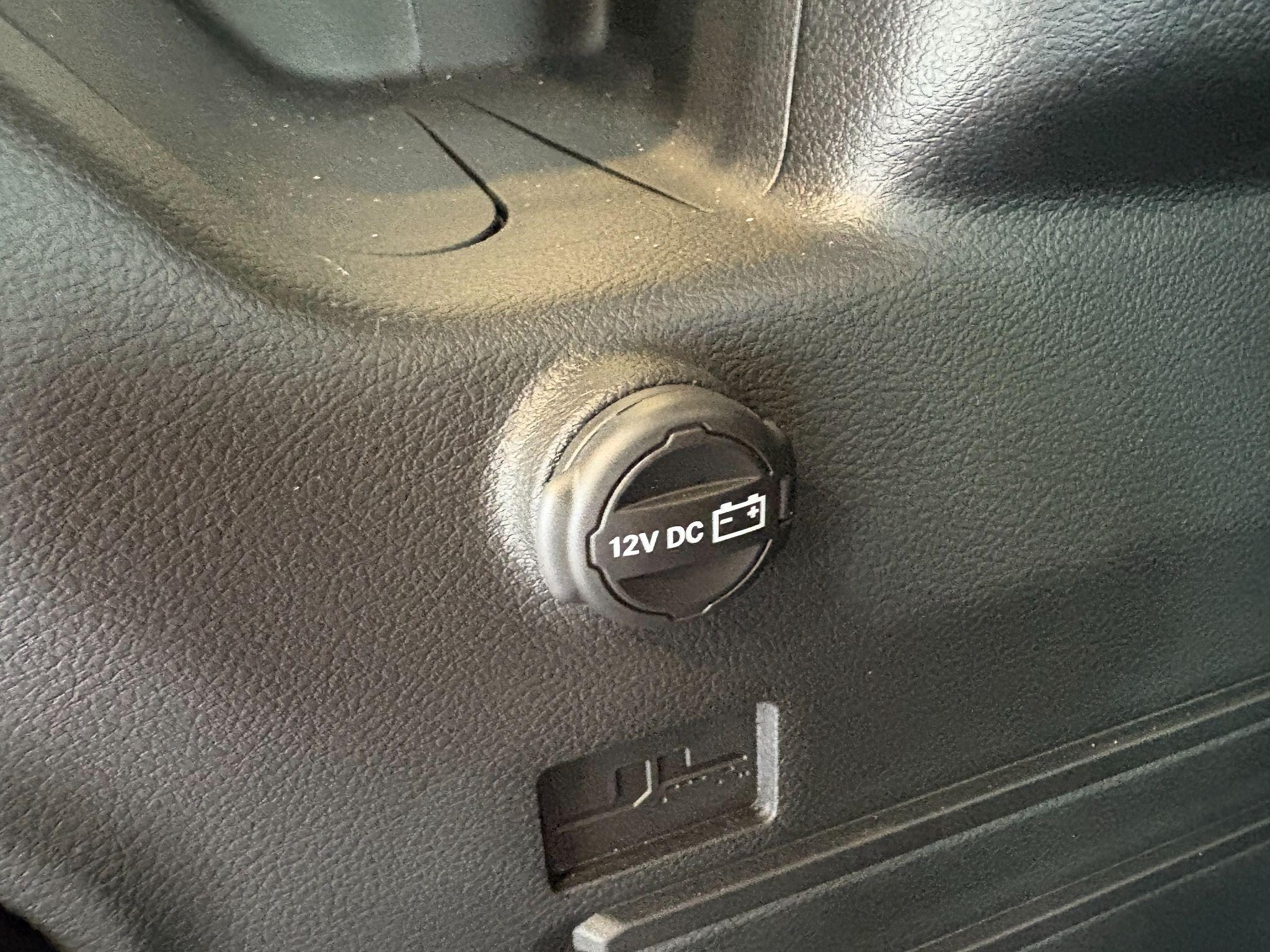 Jeep Wrangler Image 15