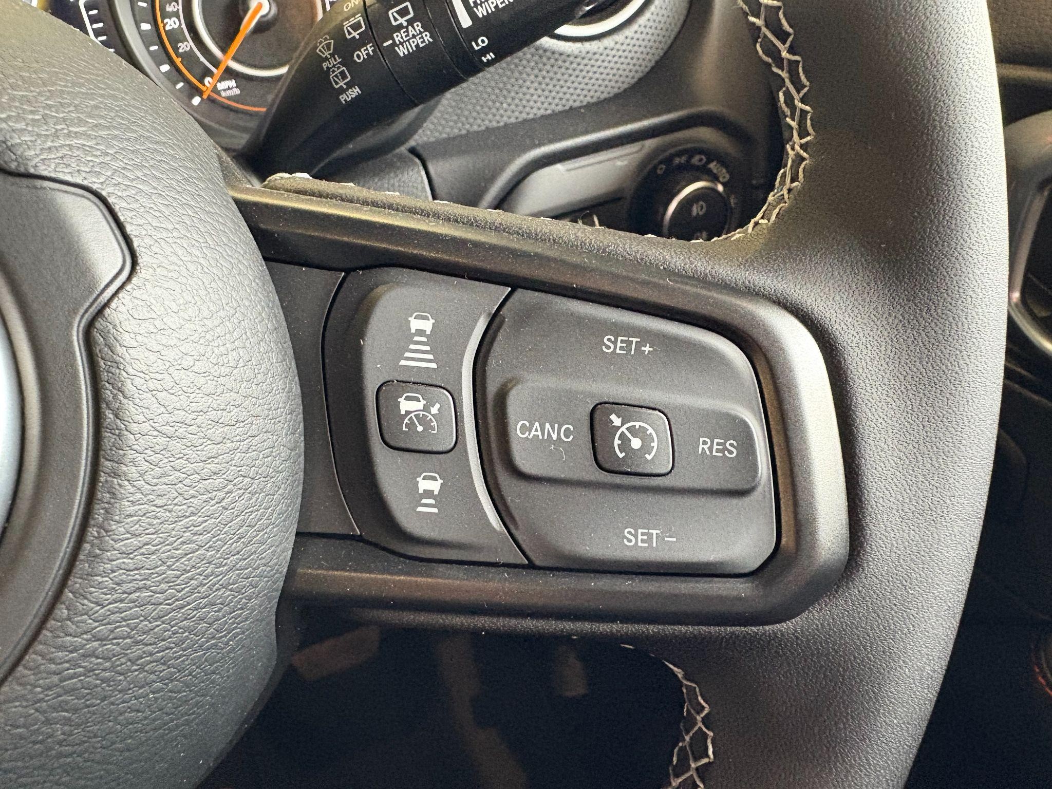 Jeep Wrangler Image 25