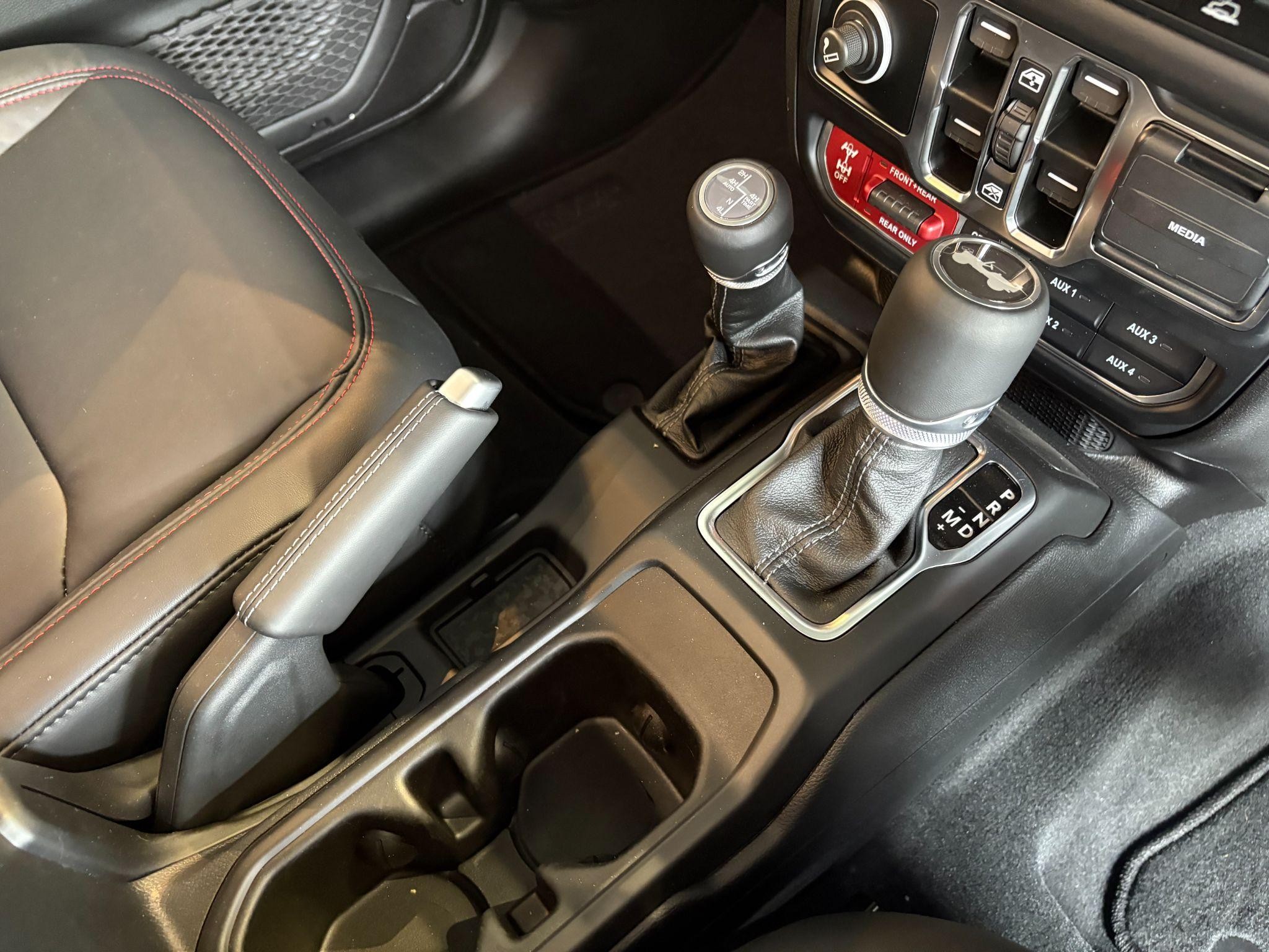 Jeep Wrangler Image 37