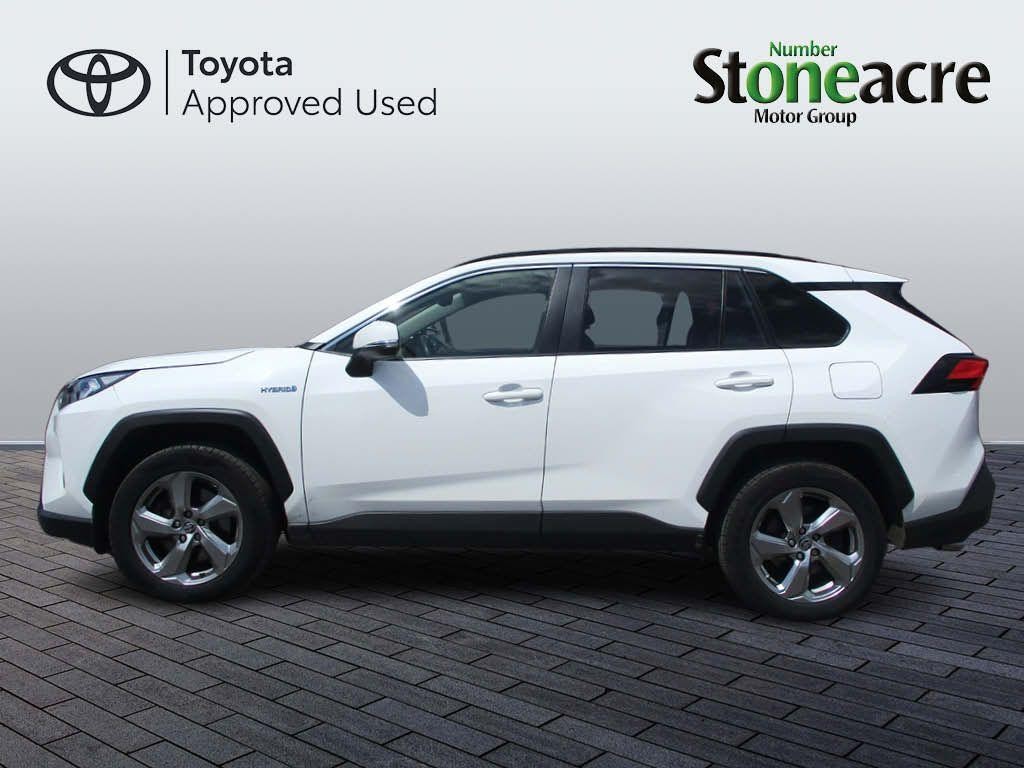 Toyota RAV4 Image 8