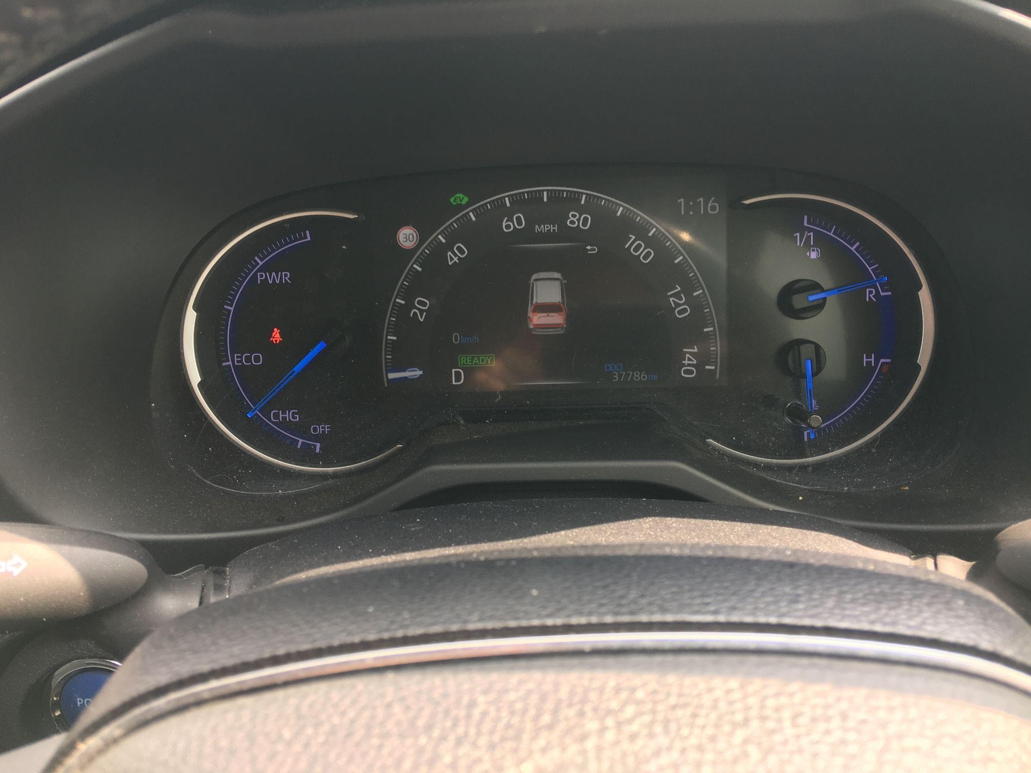 Toyota RAV4 Image 16