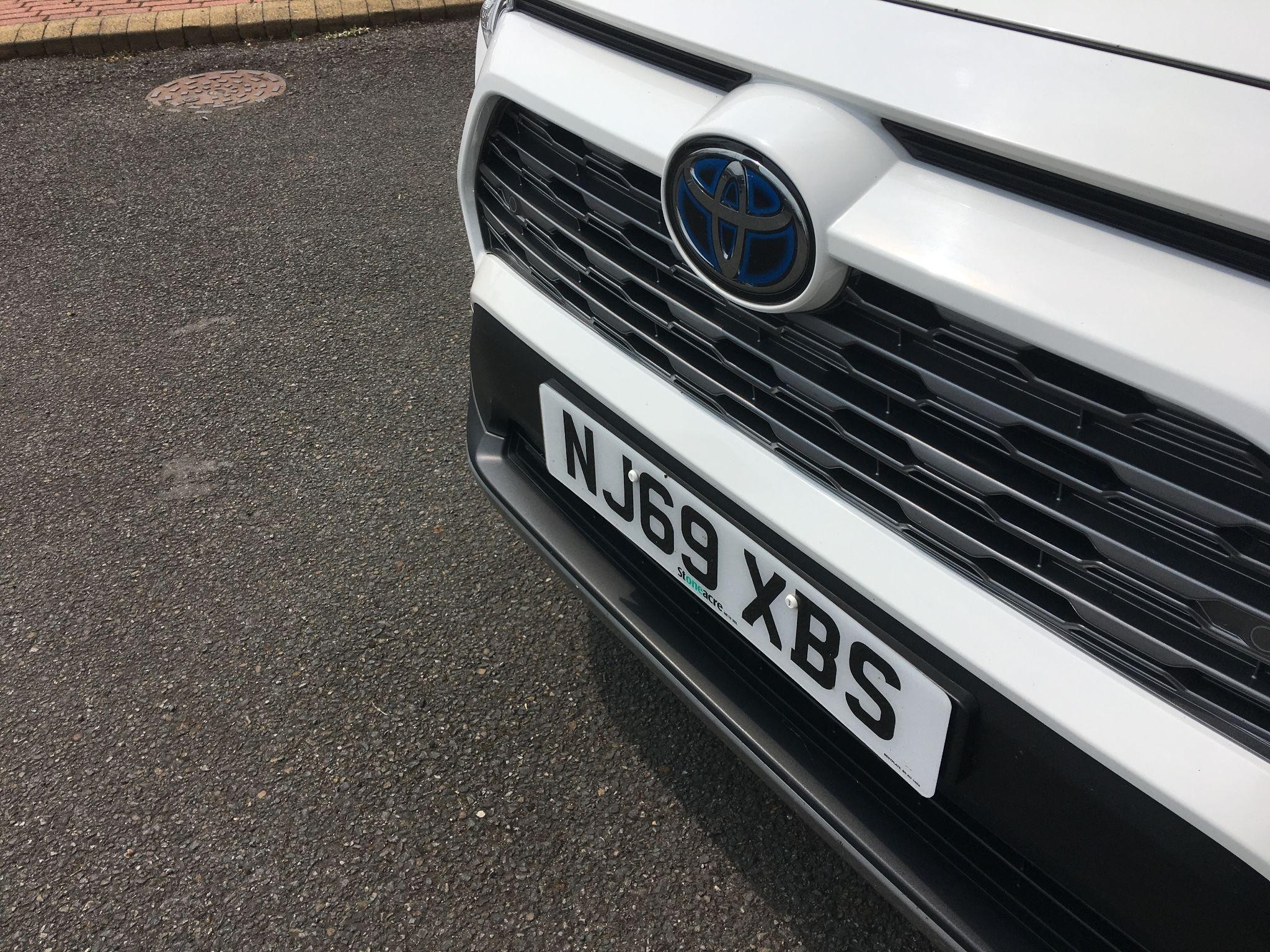 Toyota RAV4 Image 26