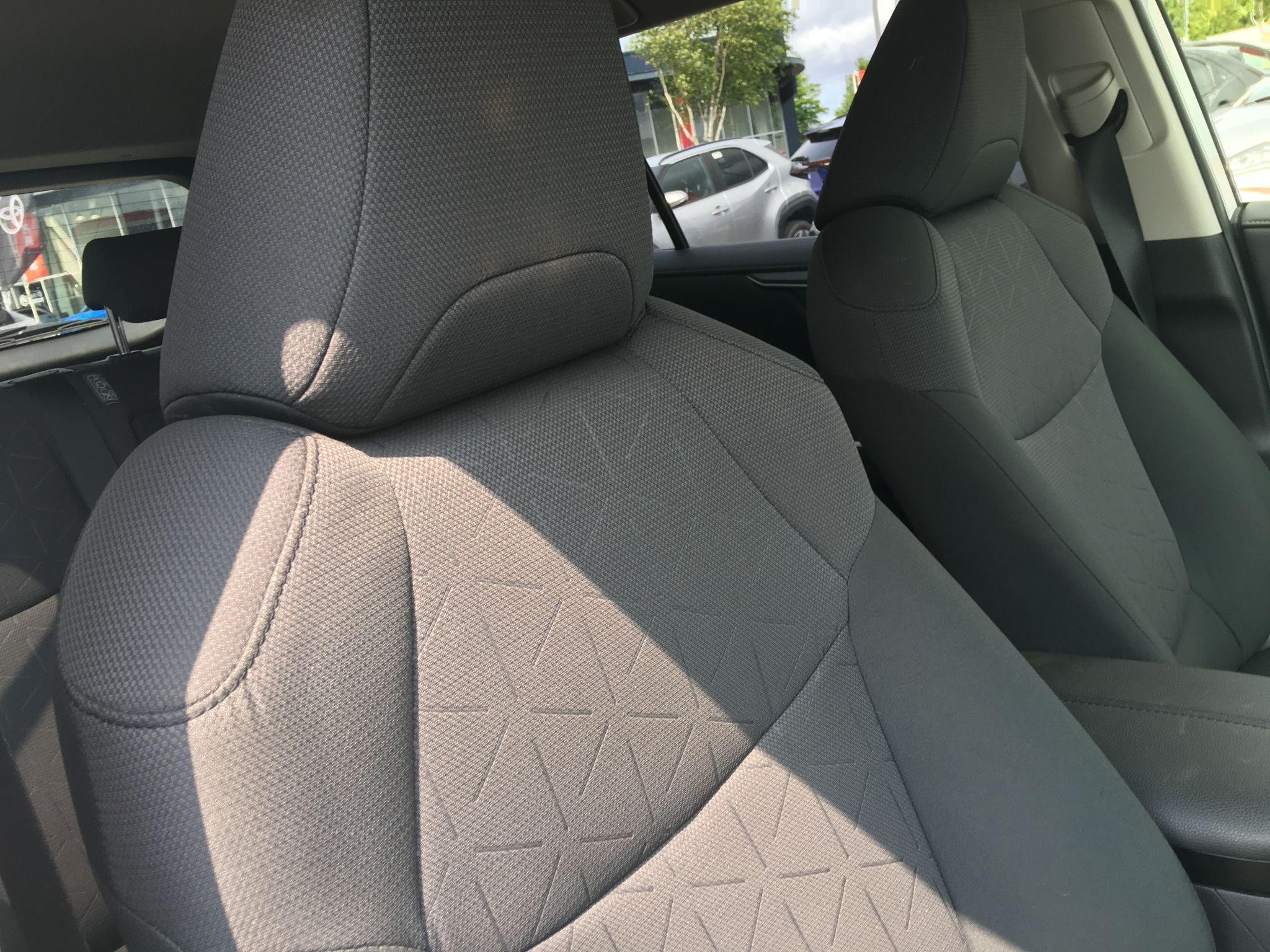 Toyota RAV4 Image 31
