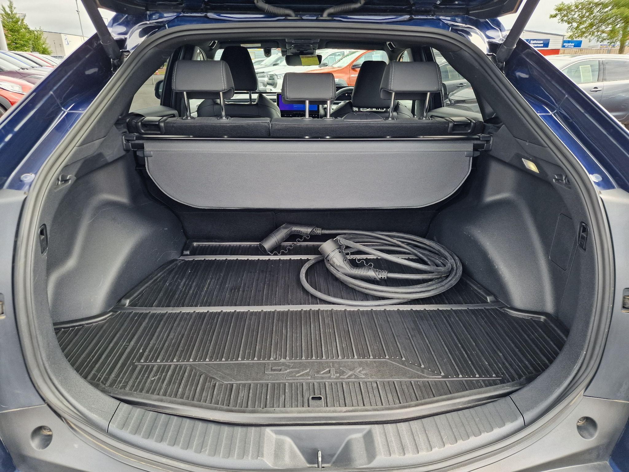 Toyota bZ4X Image 16
