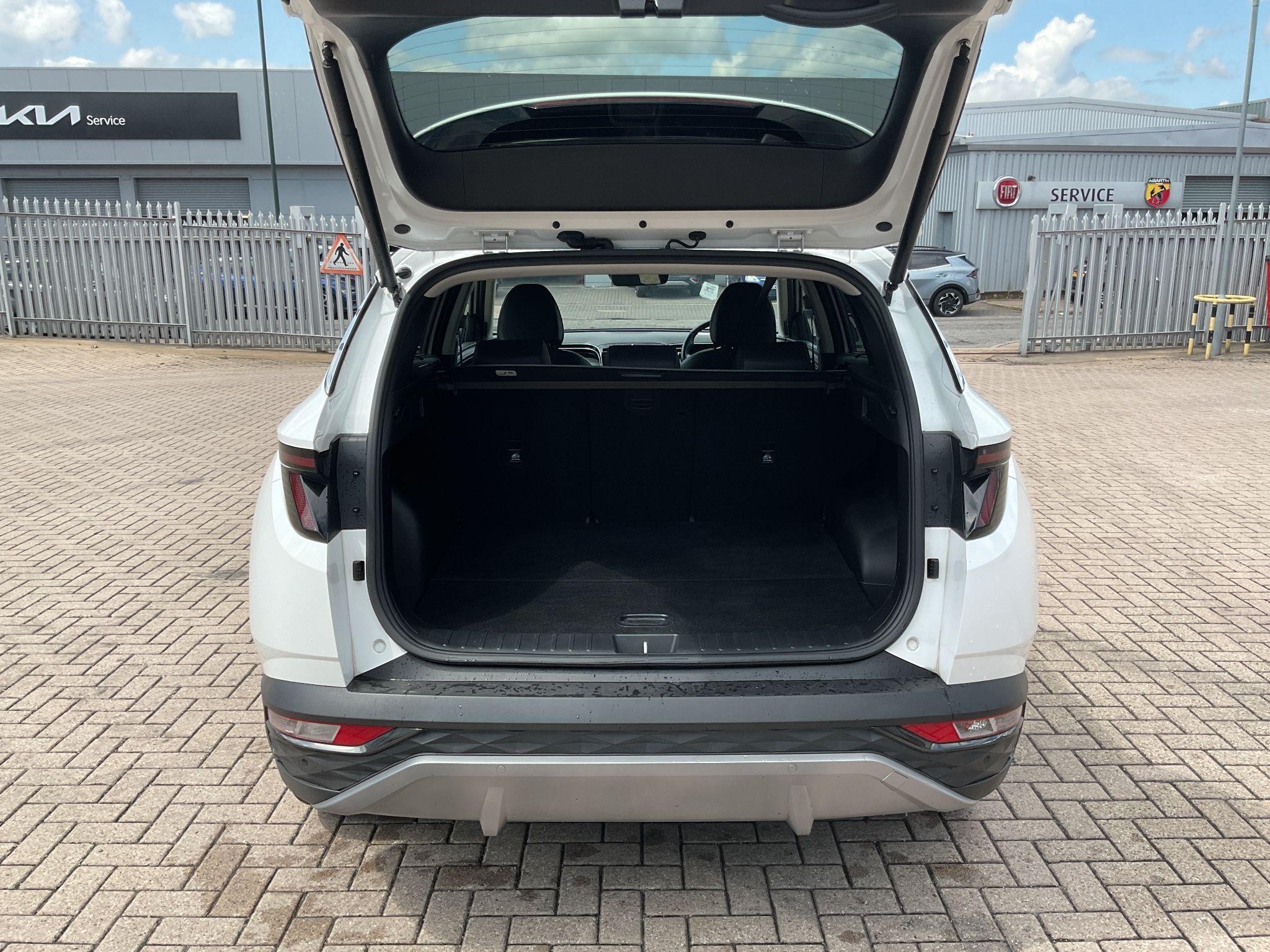 Hyundai TUCSON Image 10