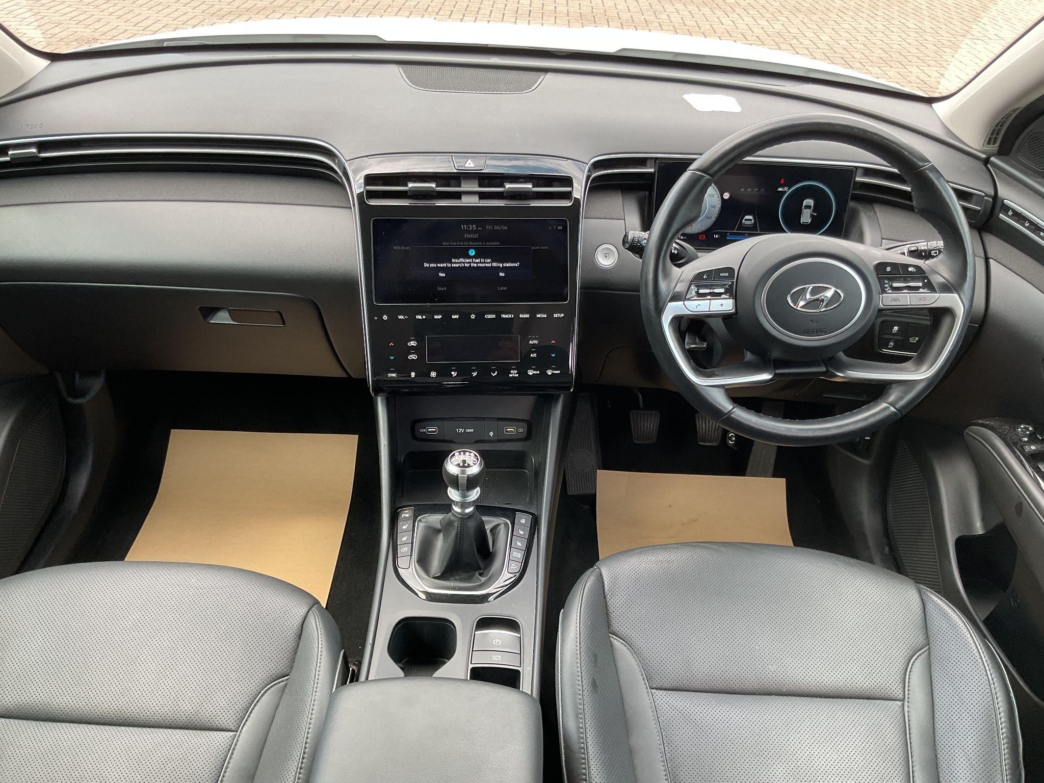 Hyundai TUCSON Image 12