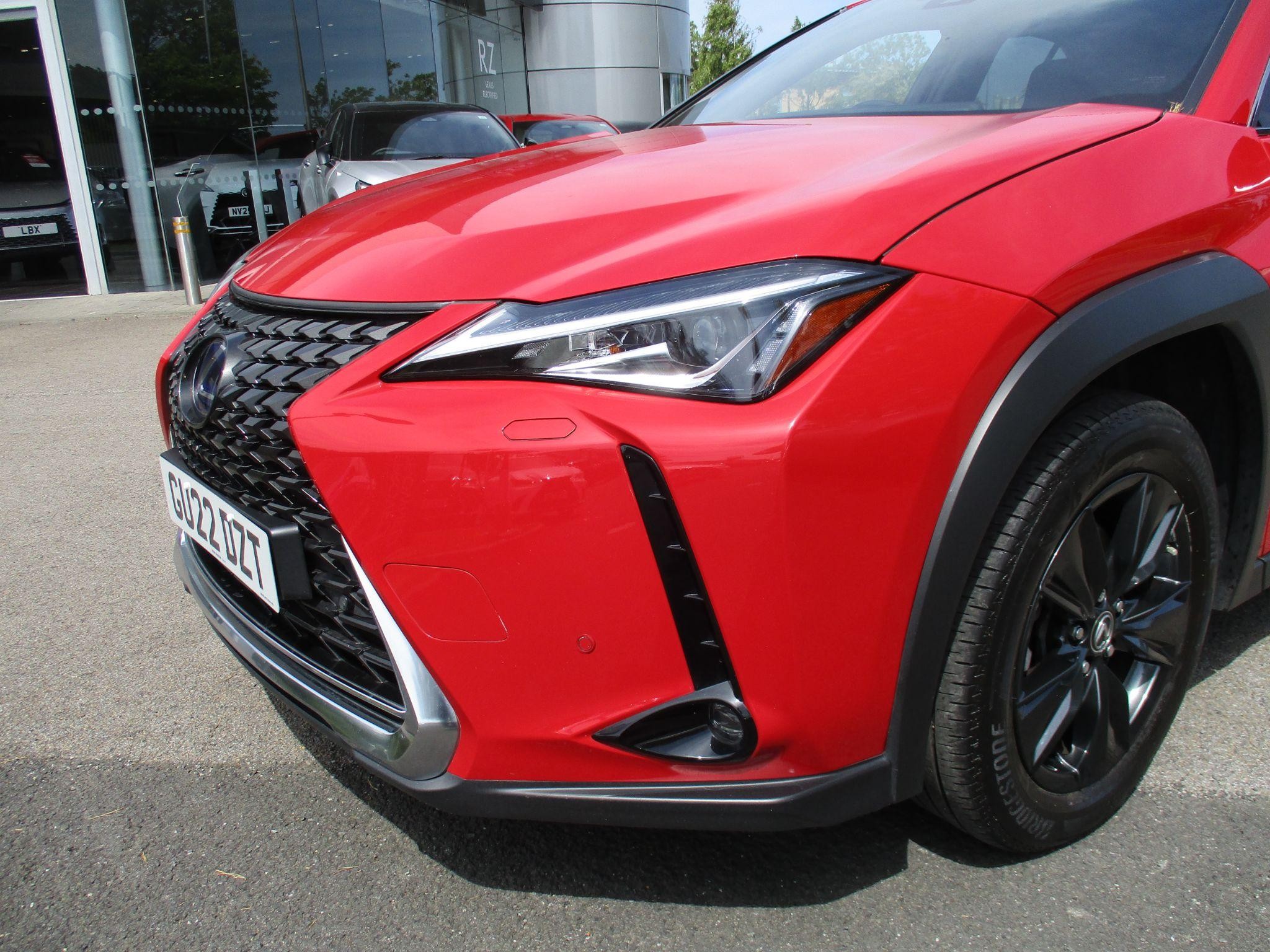 Lexus UX Self-Charging Hybrid Image 44