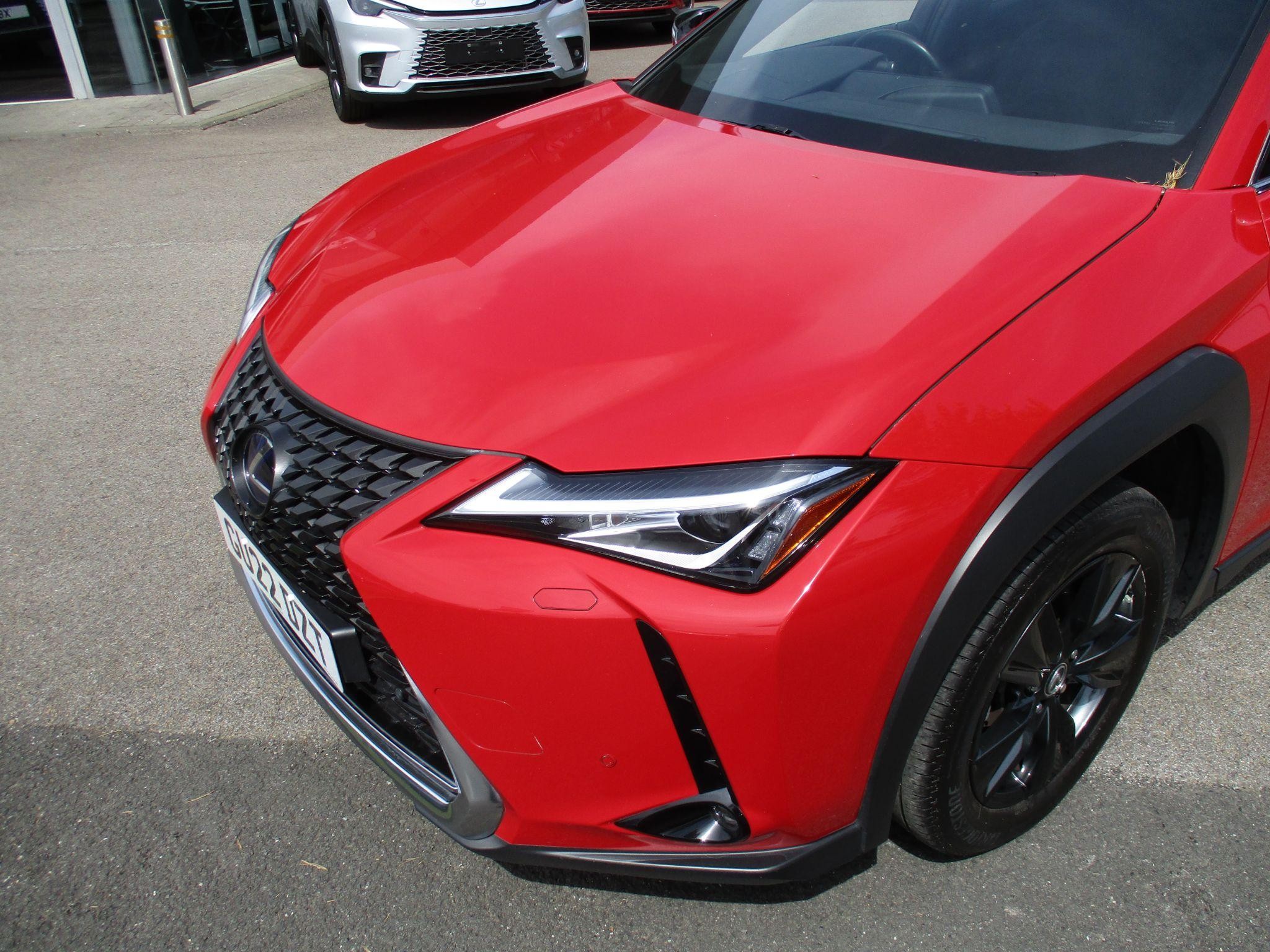 Lexus UX Self-Charging Hybrid Image 45