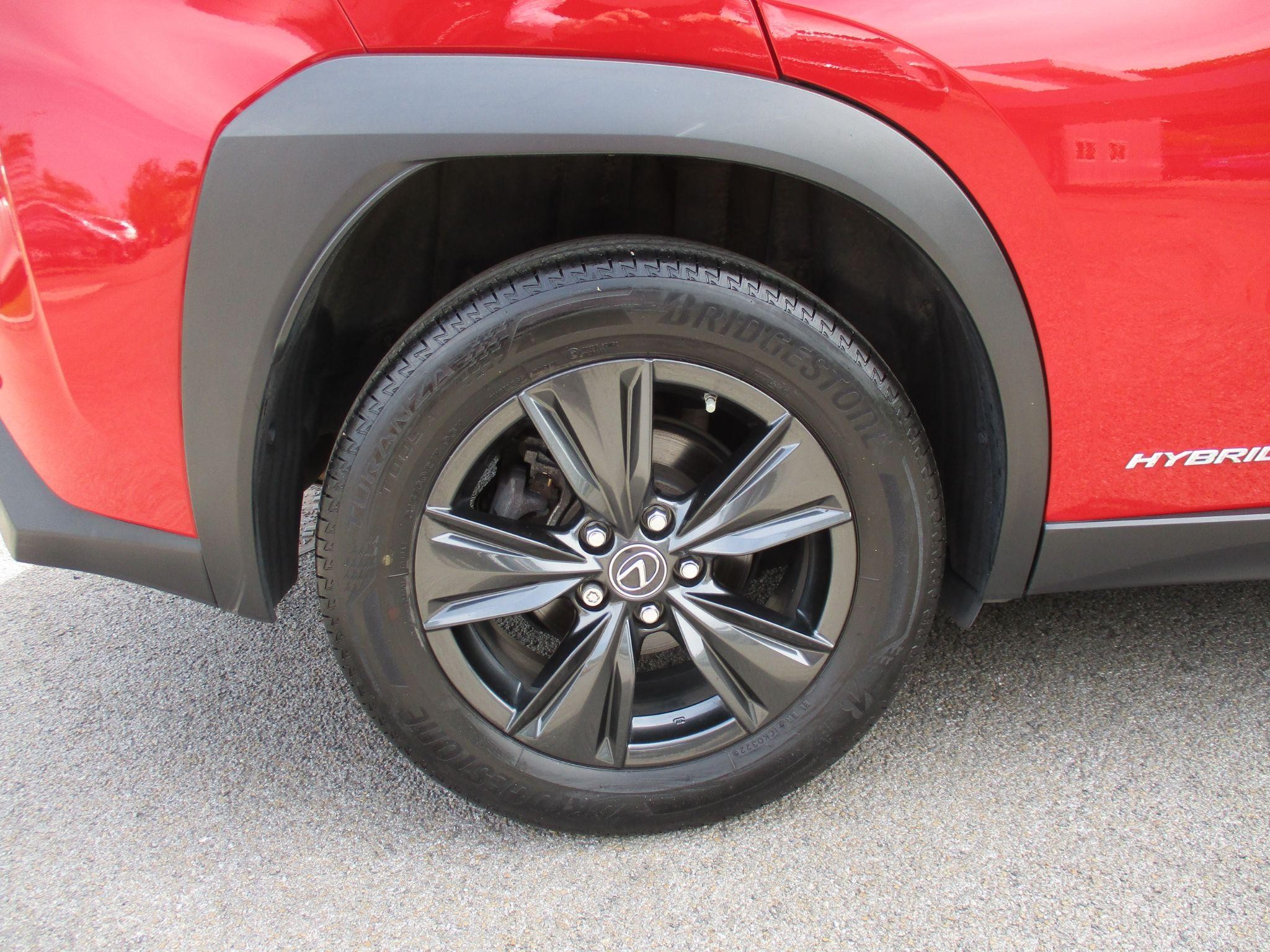Lexus UX Self-Charging Hybrid Image 53