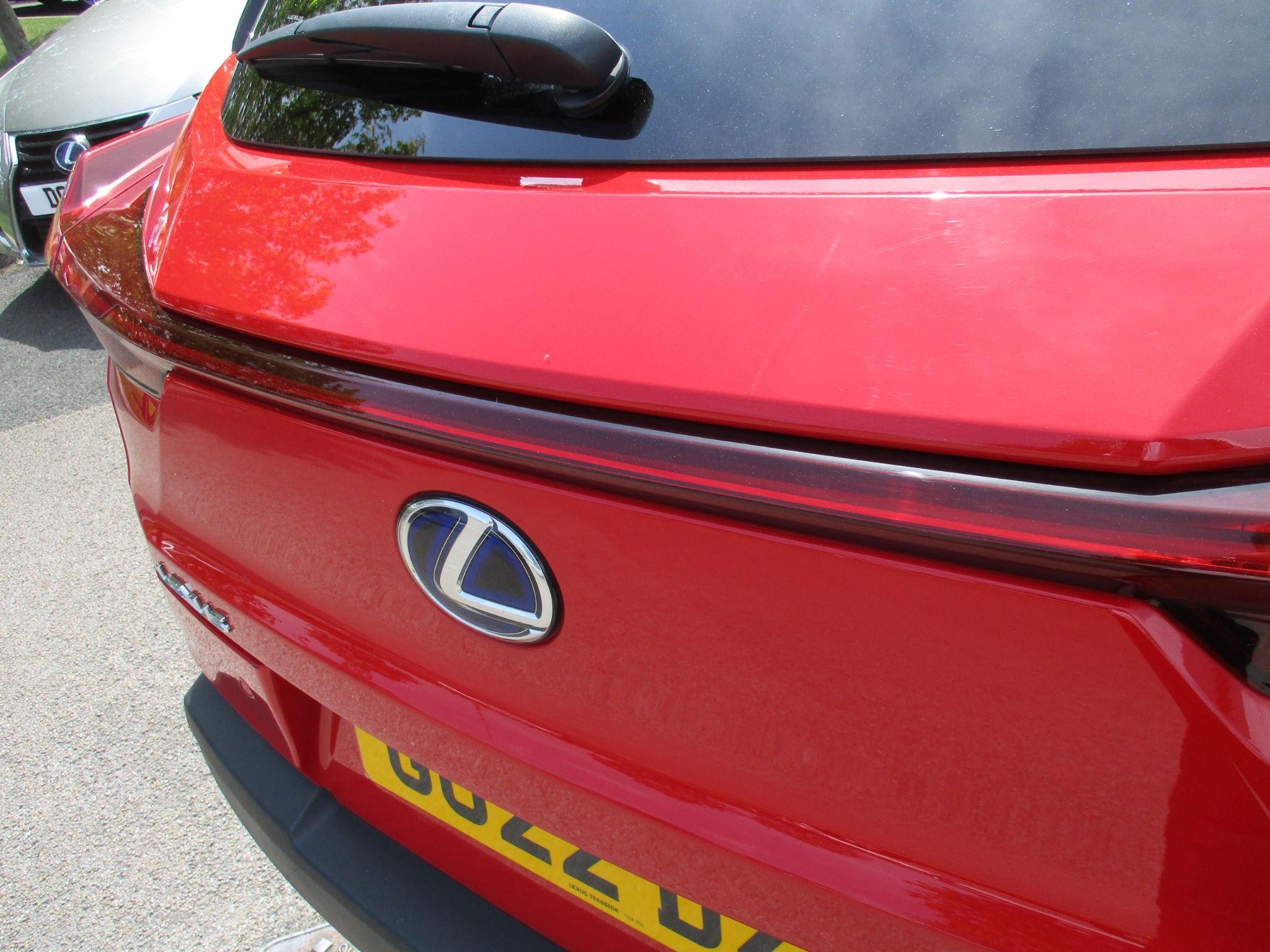 Lexus UX Self-Charging Hybrid Image 57