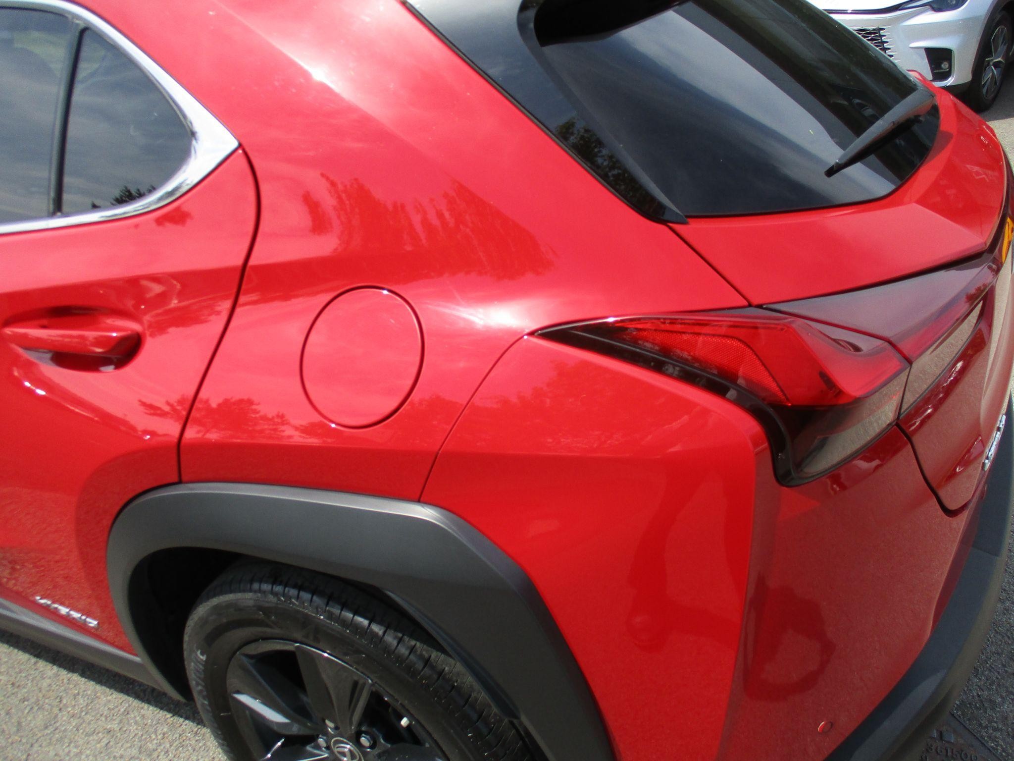 Lexus UX Self-Charging Hybrid Image 58