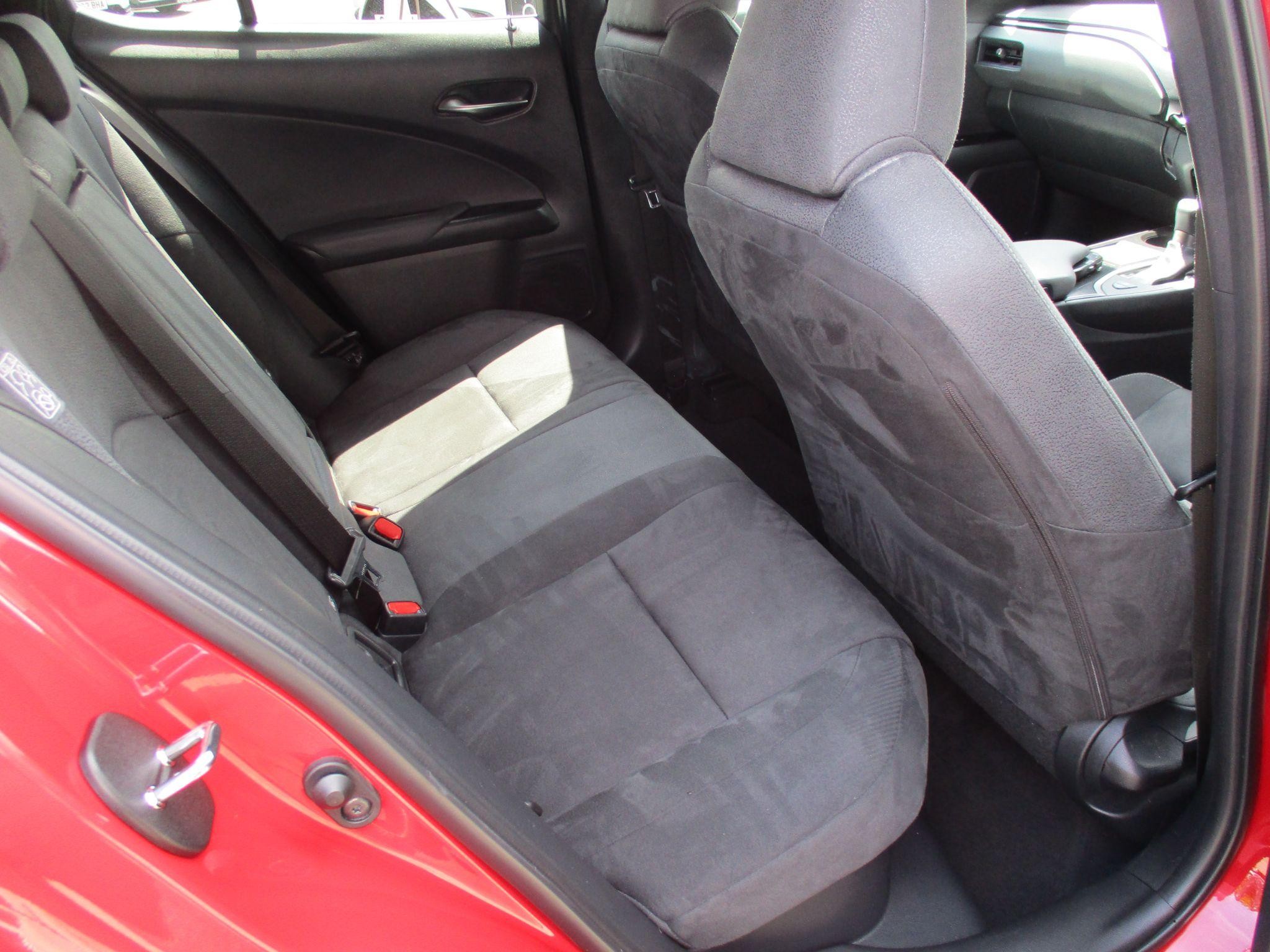 Lexus UX Self-Charging Hybrid Image 67
