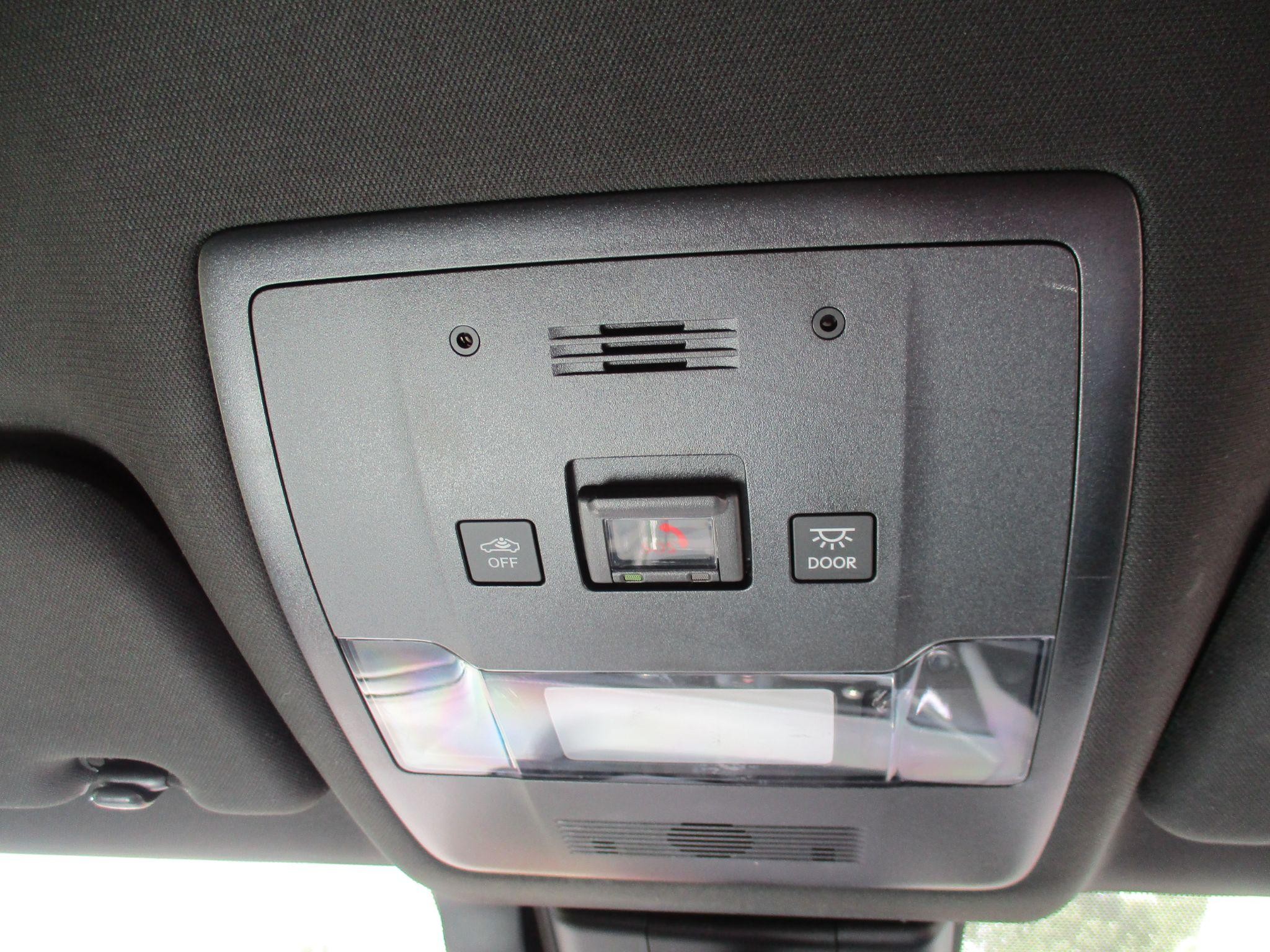 Lexus UX Self-Charging Hybrid Image 90
