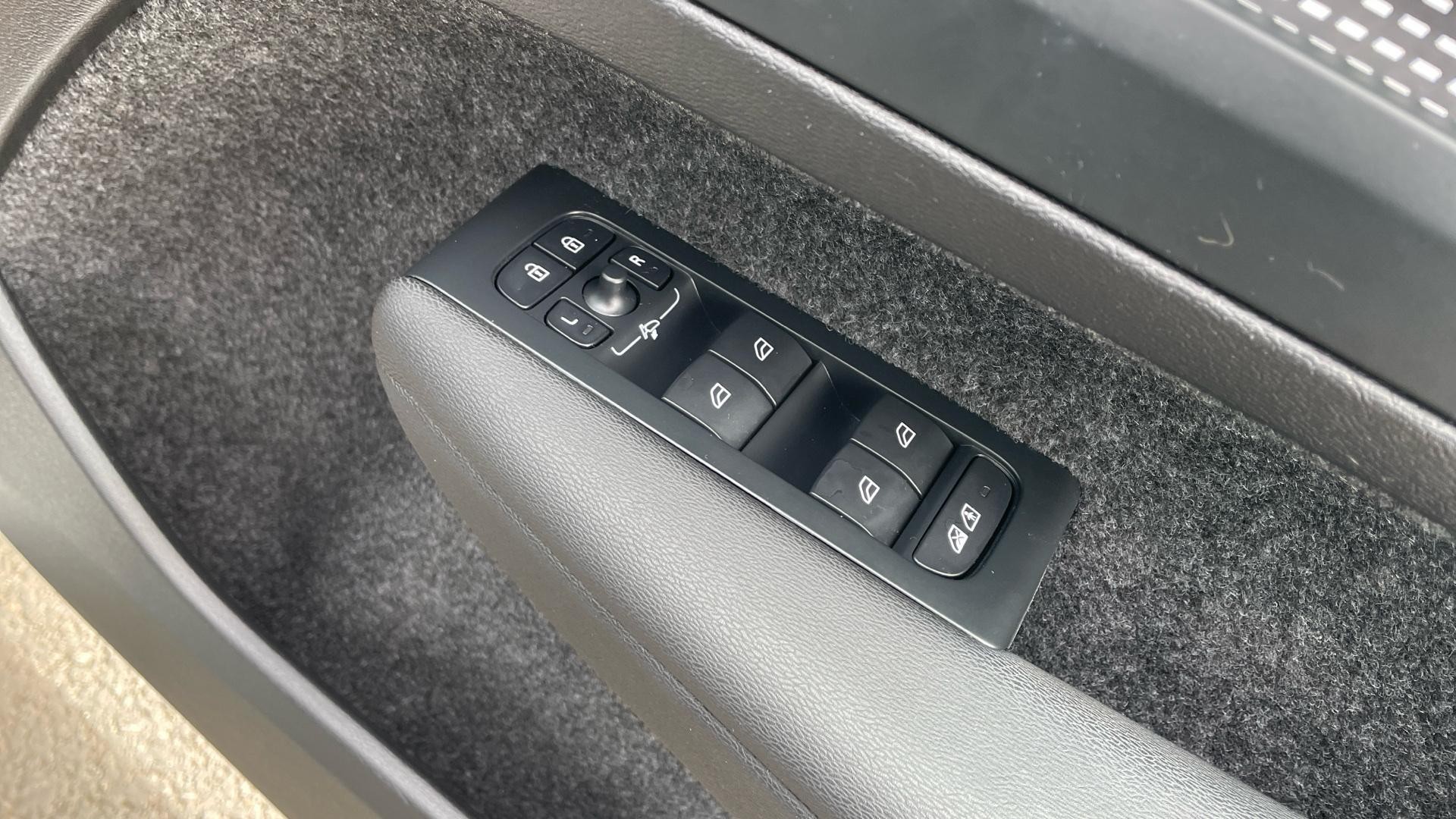 Volvo XC40 Image 24