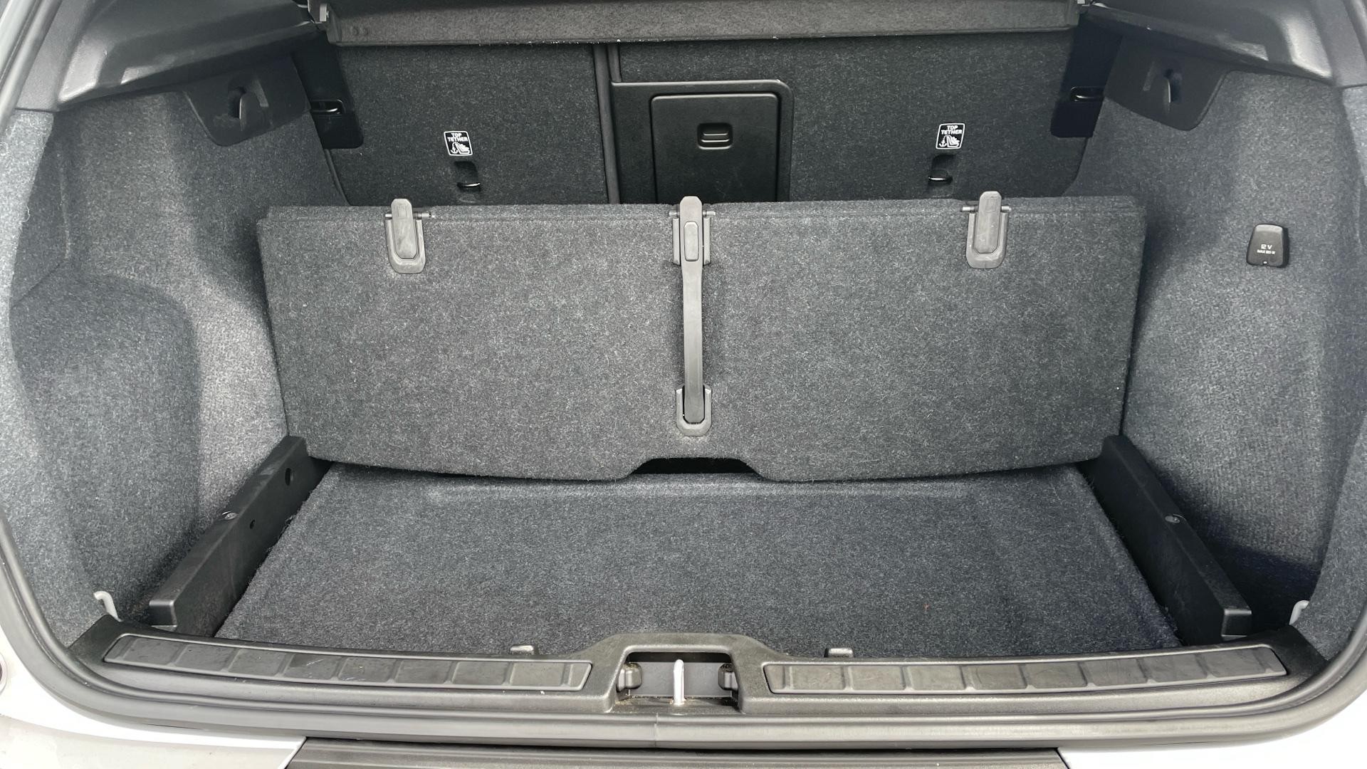 Volvo XC40 Image 38