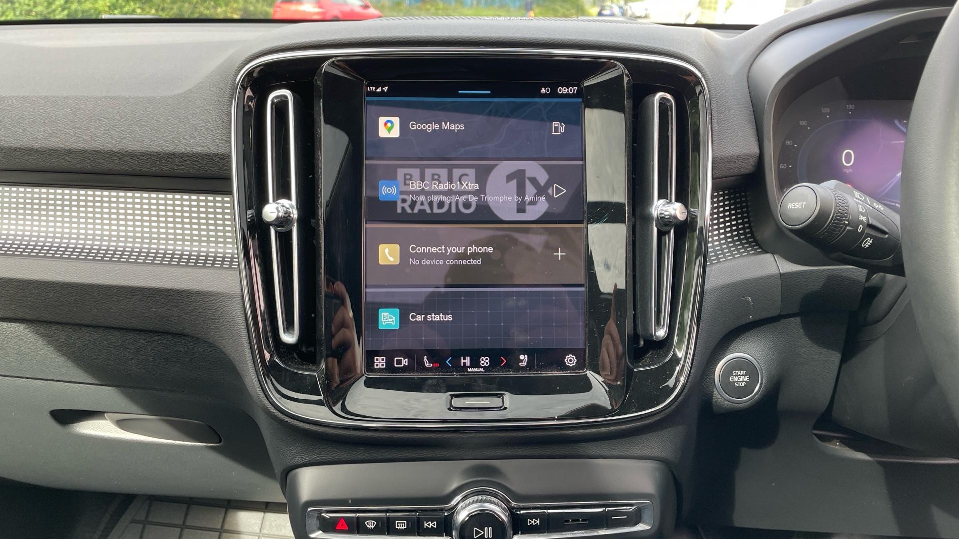 Volvo XC40 Image 17