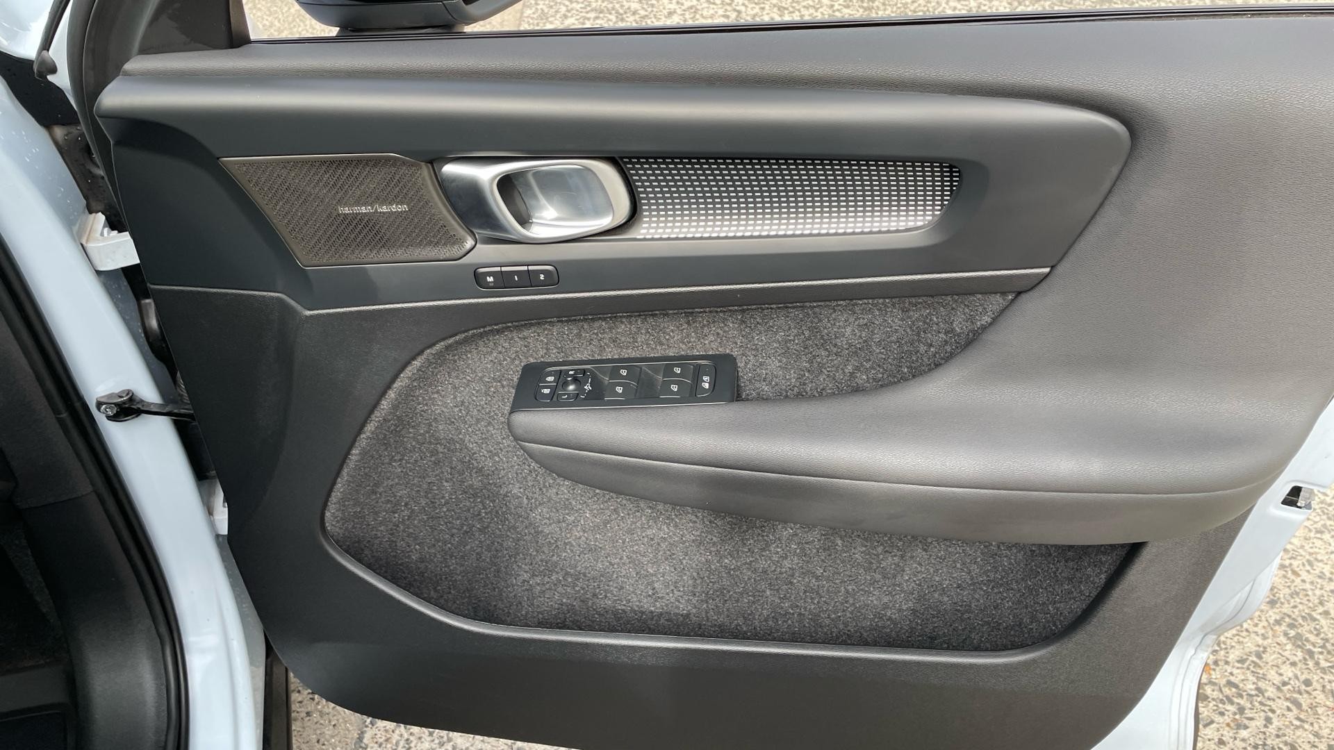 Volvo XC40 Image 29