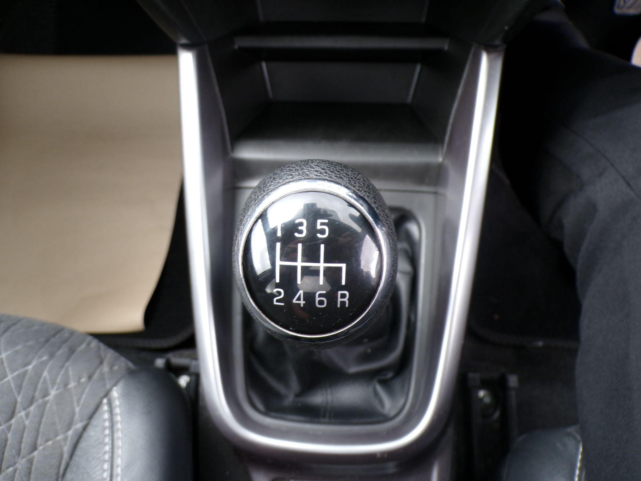 Suzuki Vitara Image 22