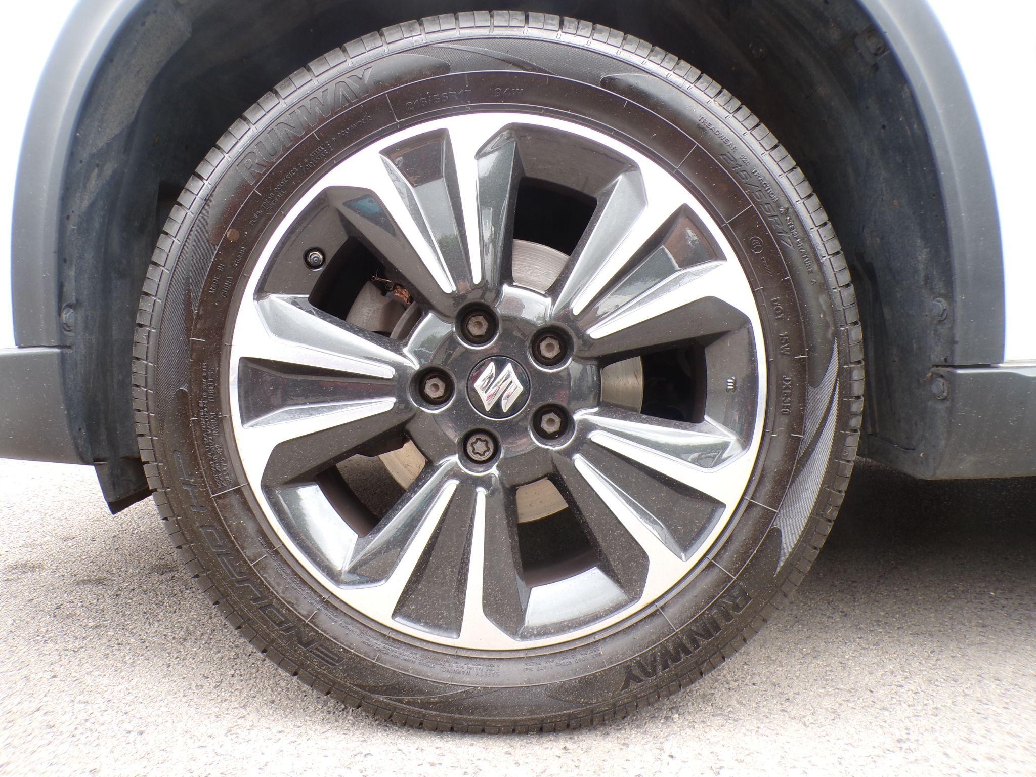 Suzuki Vitara Image 23