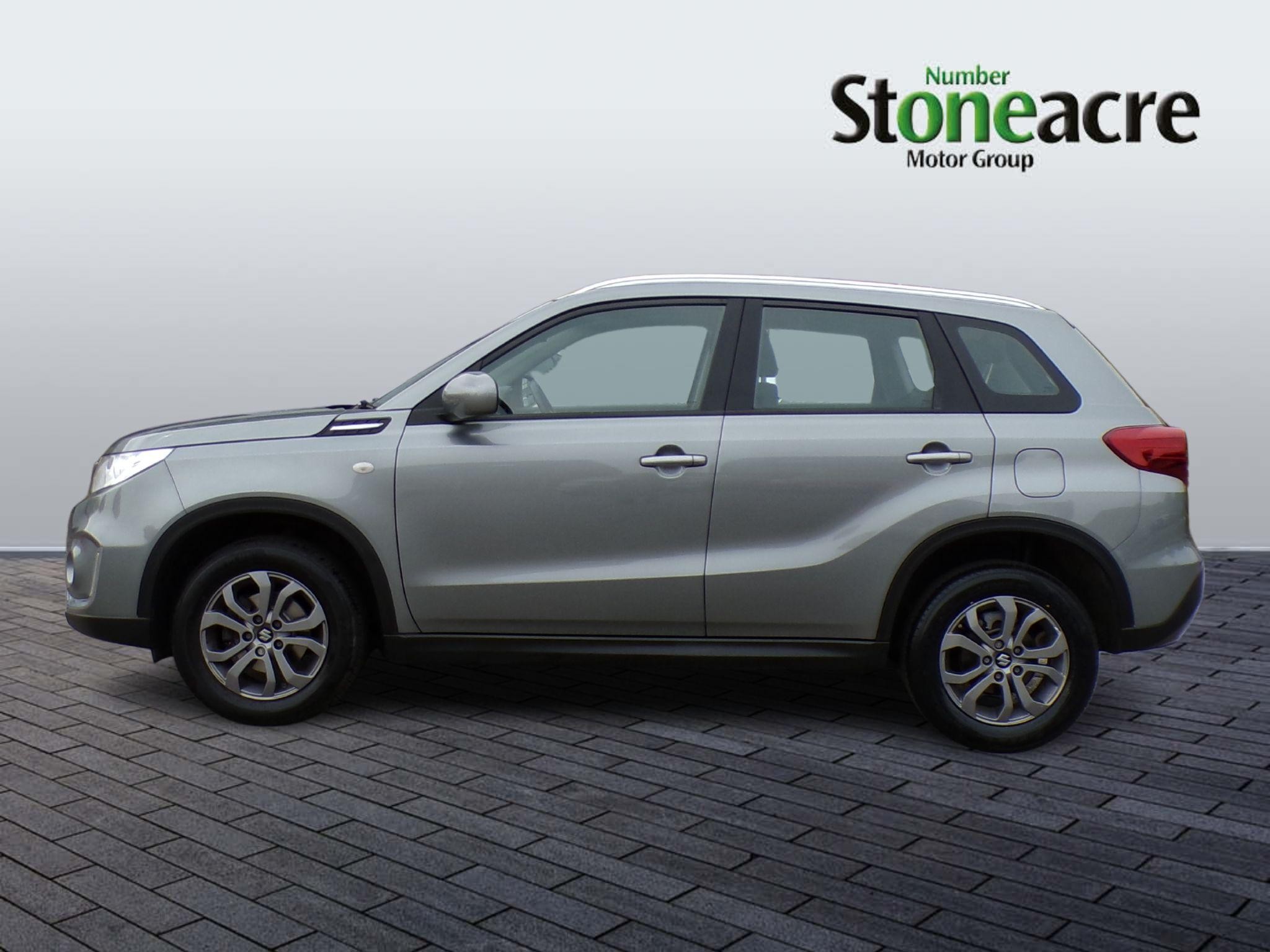Suzuki Vitara Image 5