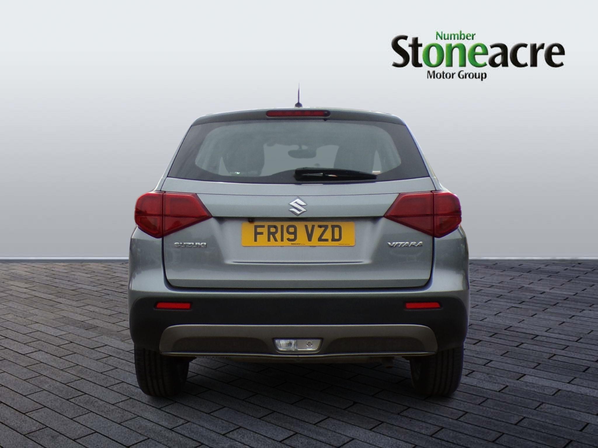 Suzuki Vitara Image 6
