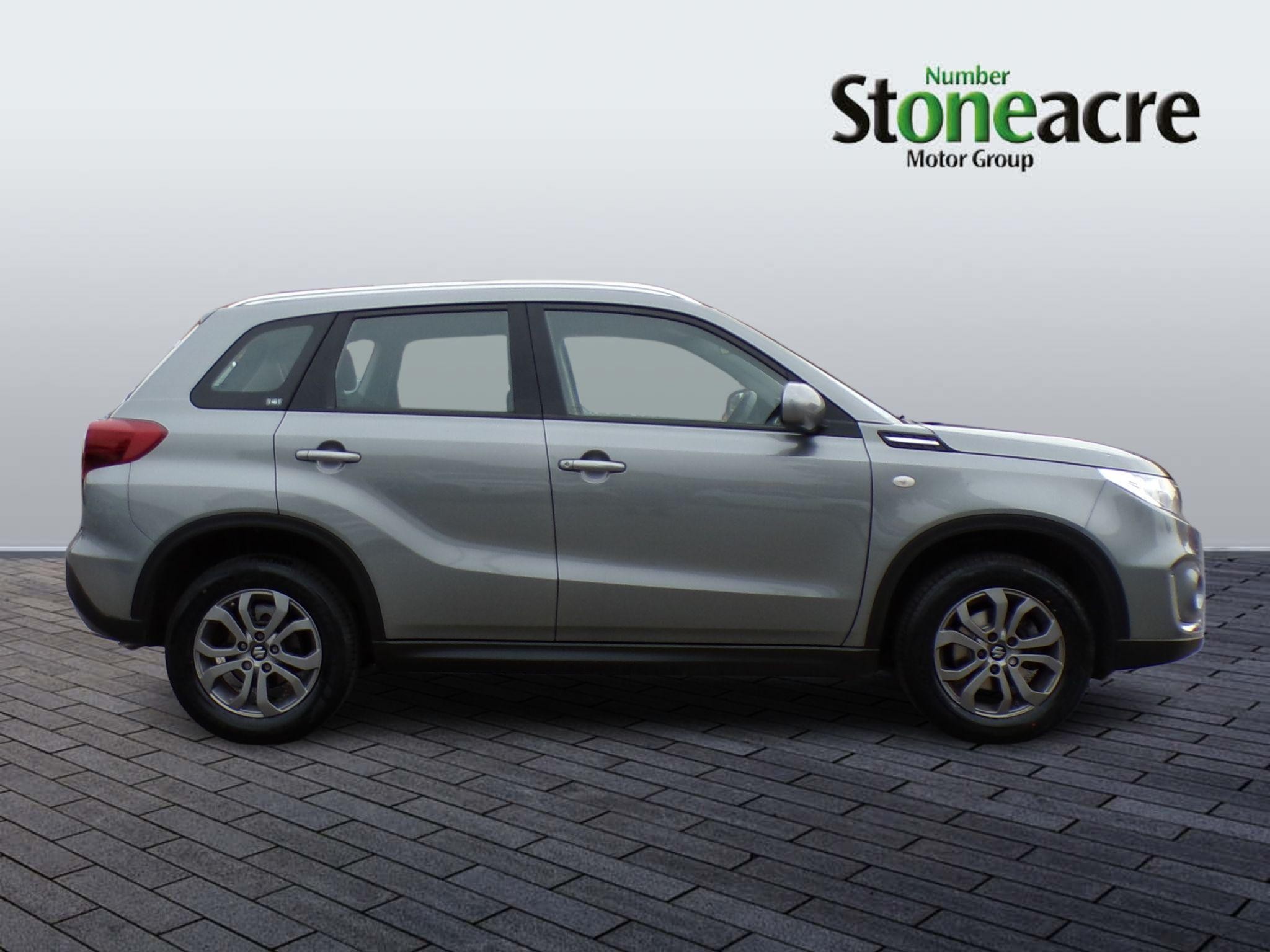 Suzuki Vitara Image 7