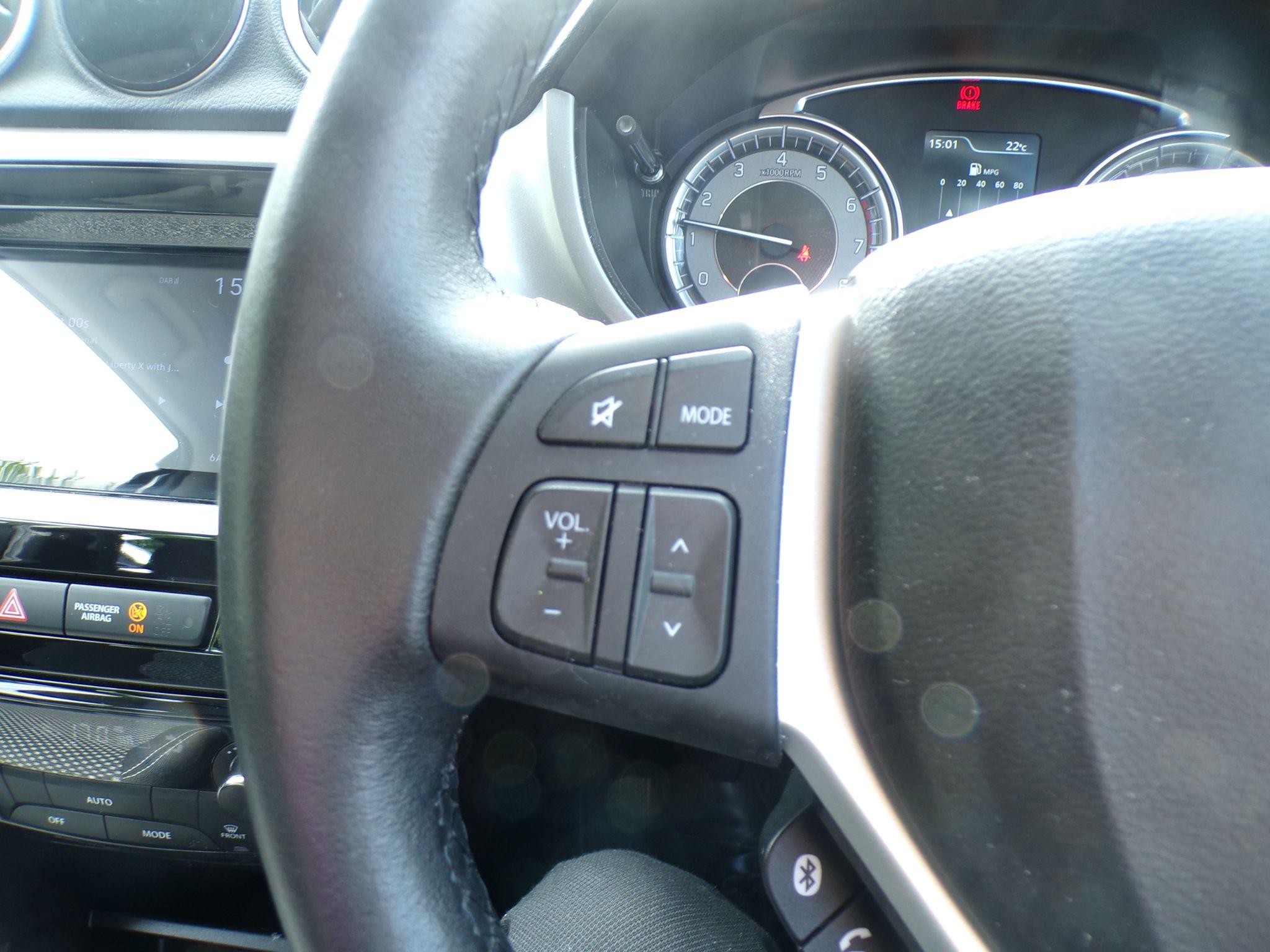 Suzuki Vitara Image 14