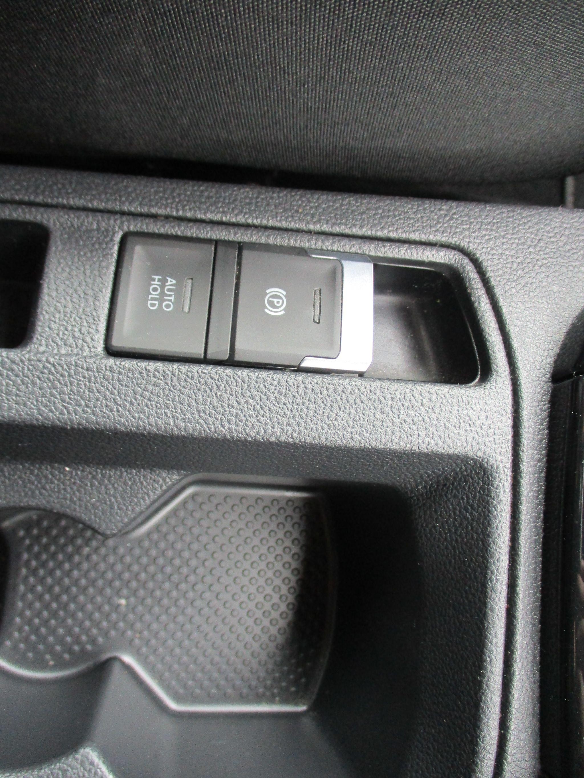 Volkswagen T-Roc Image 27