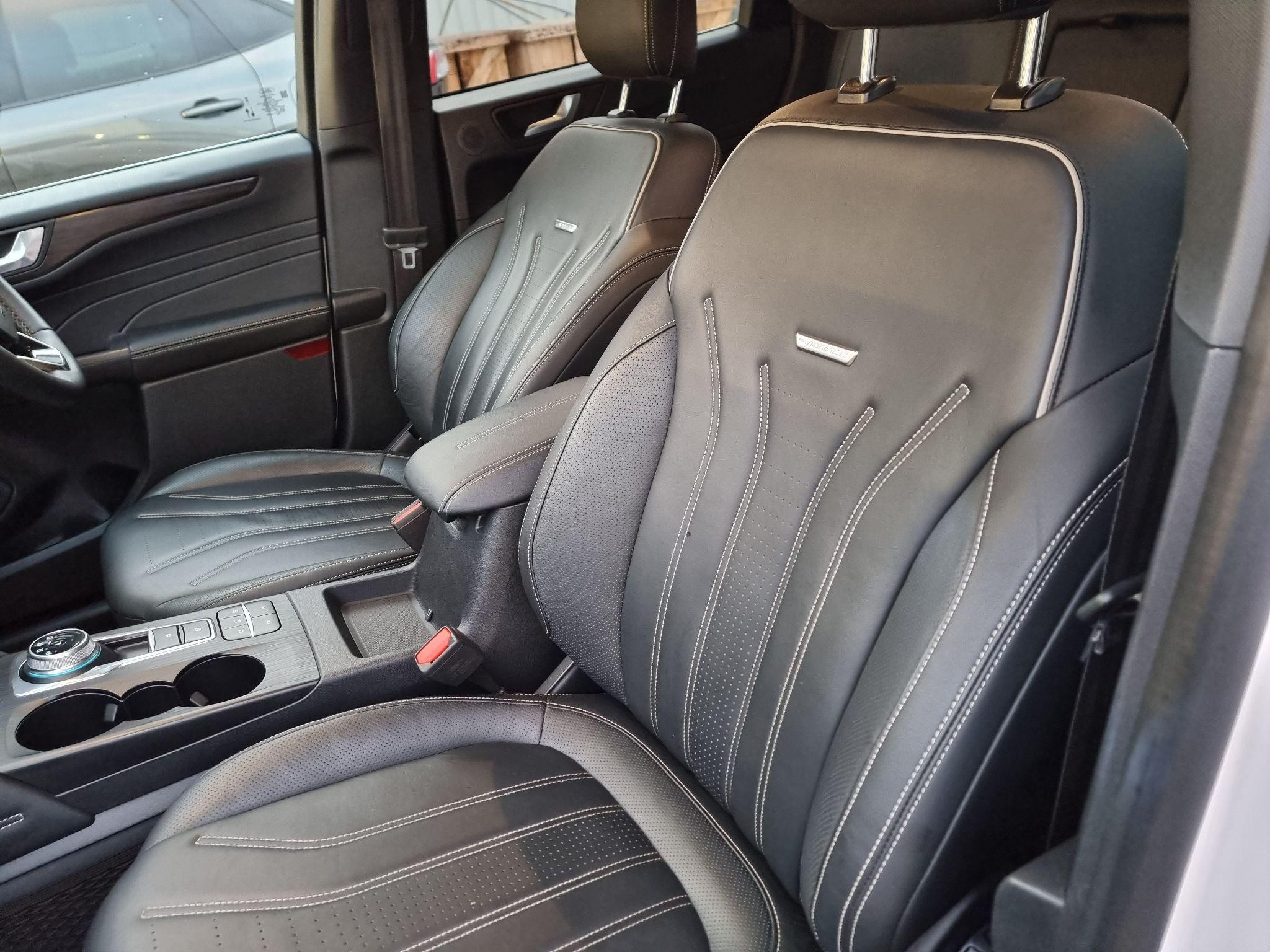 Ford Kuga Image 13