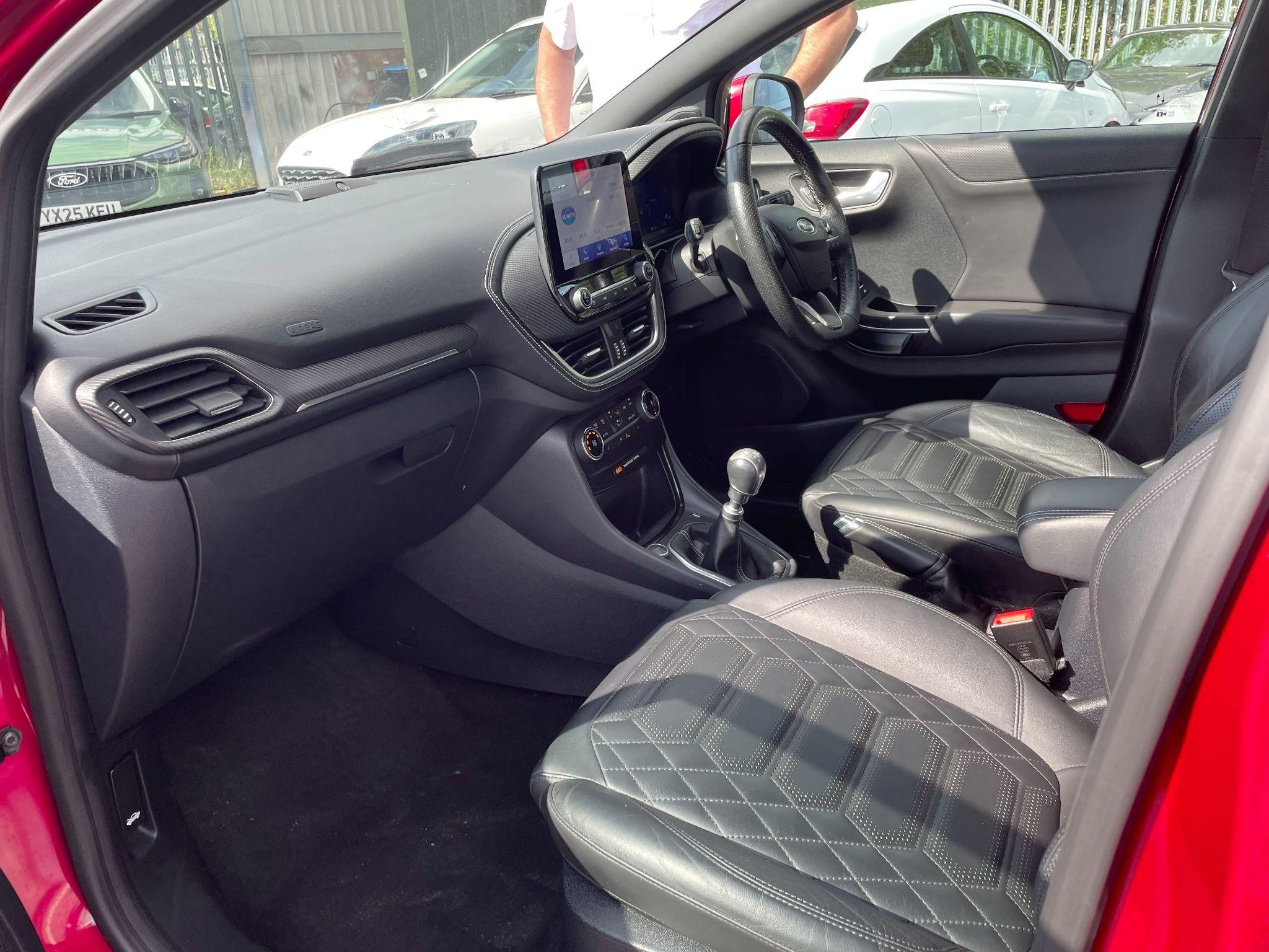 Ford Puma Image 11