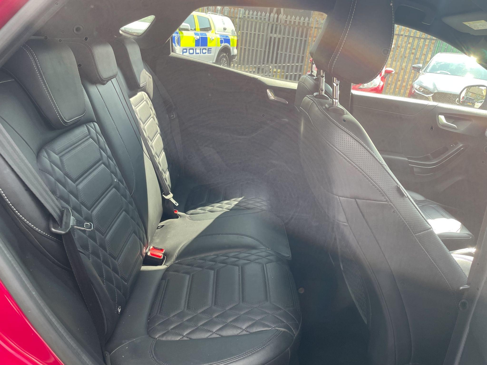 Ford Puma Image 12