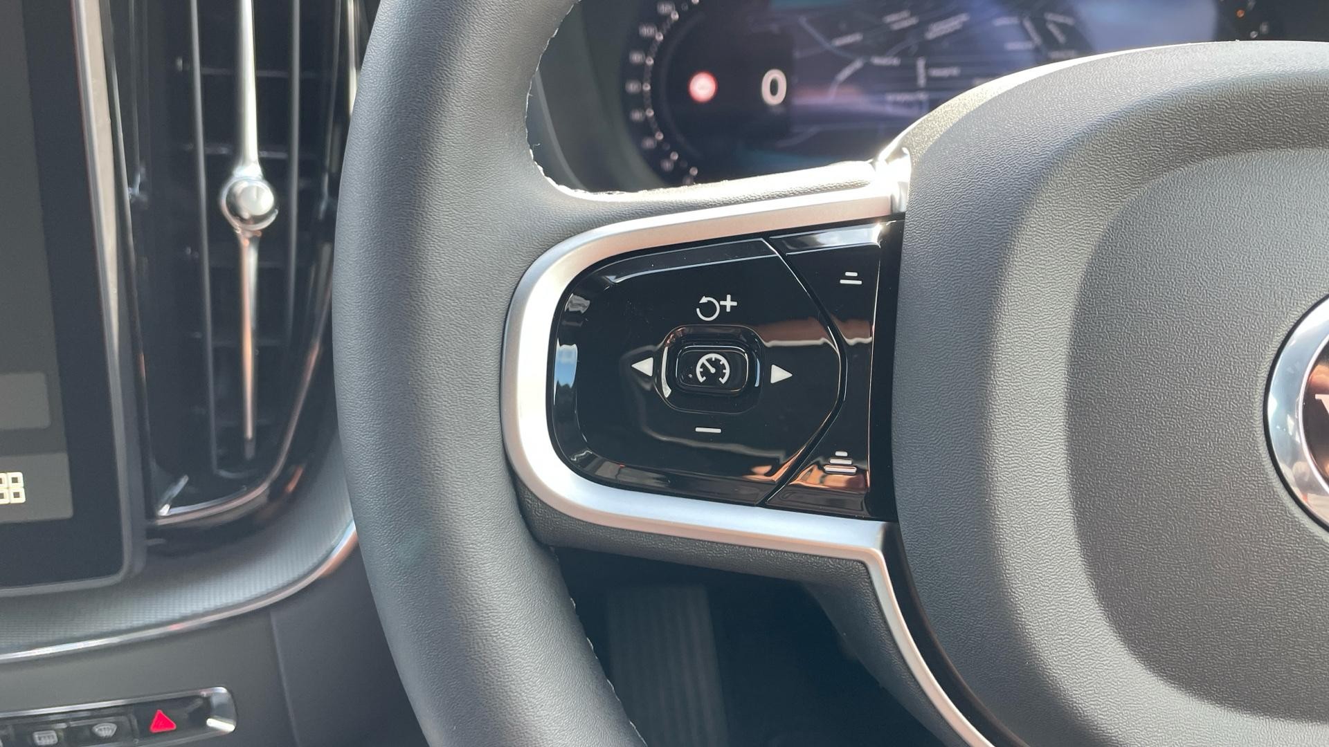 Volvo XC60 Image 20