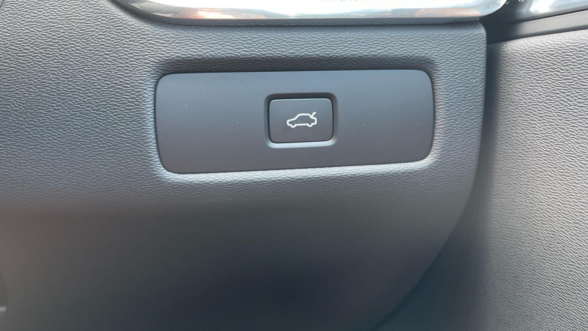 Volvo XC60 Image 34