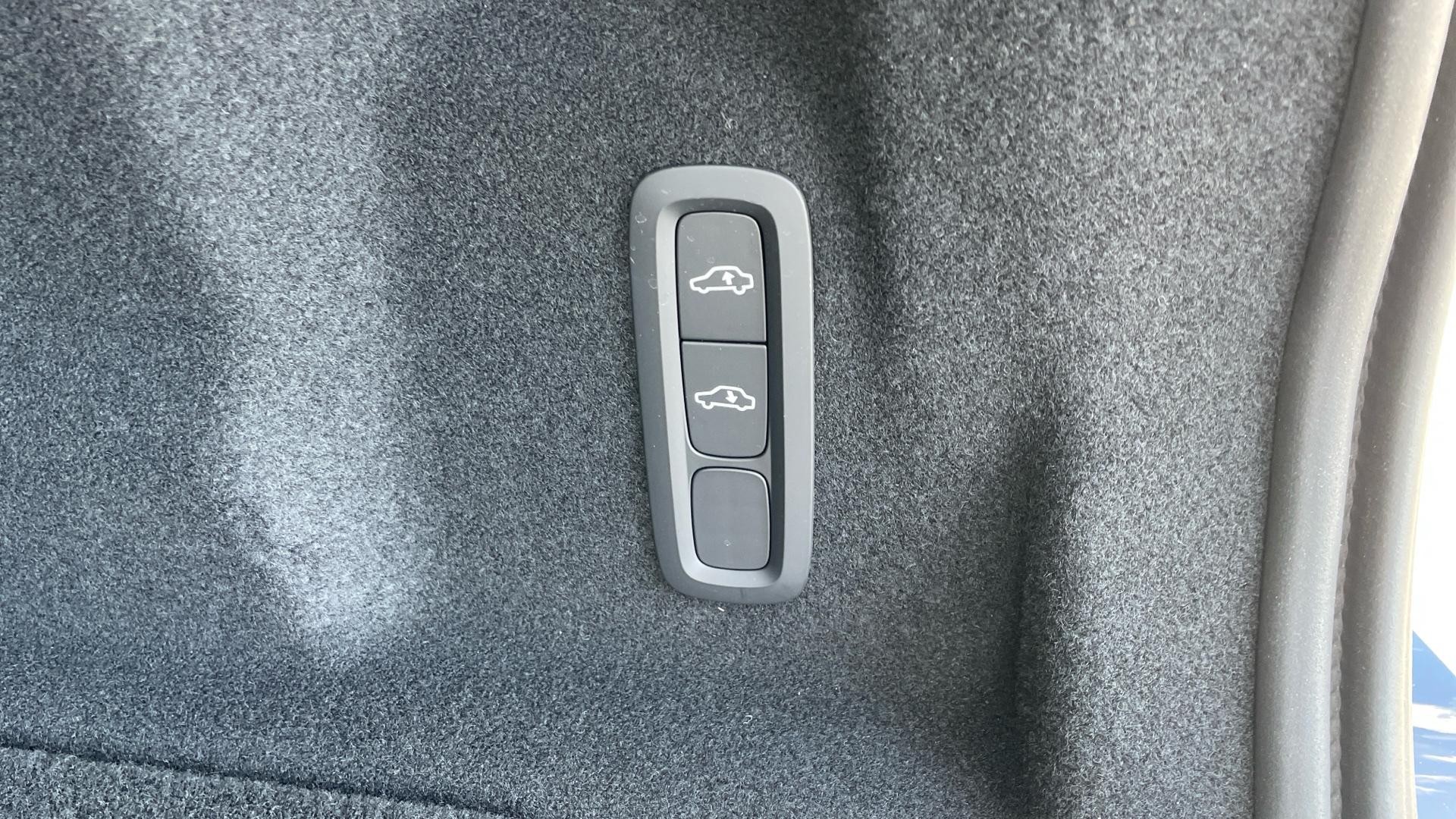 Volvo XC60 Image 36