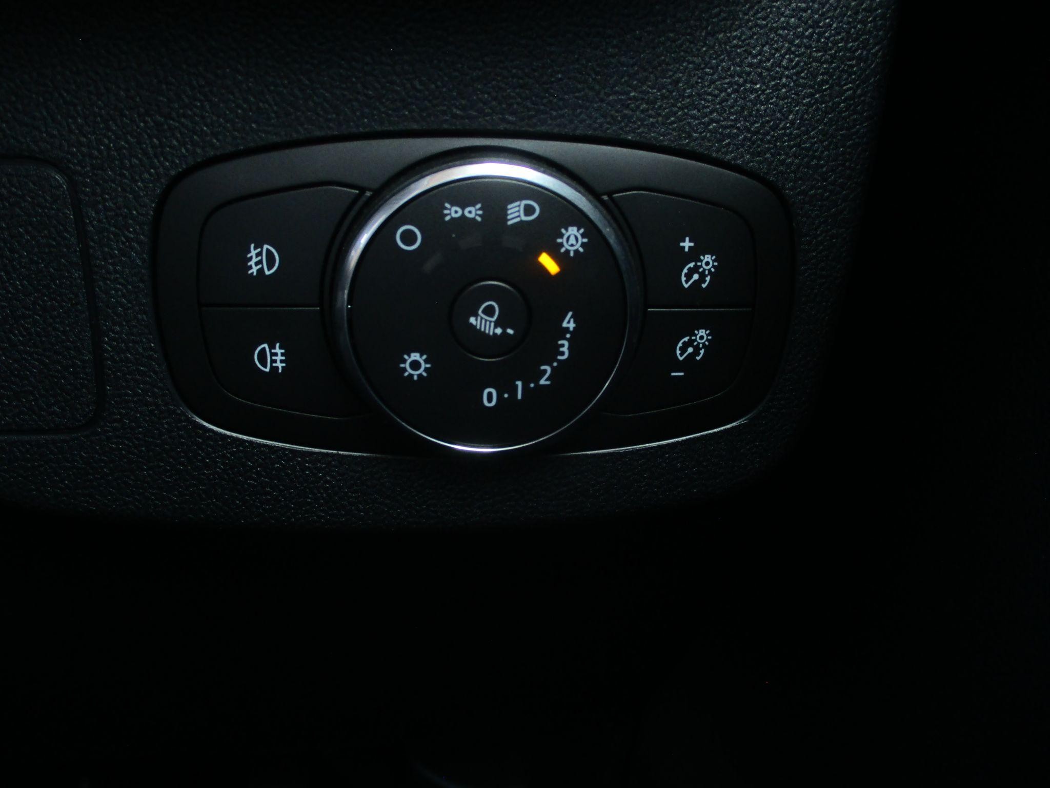 Ford Puma Image 10