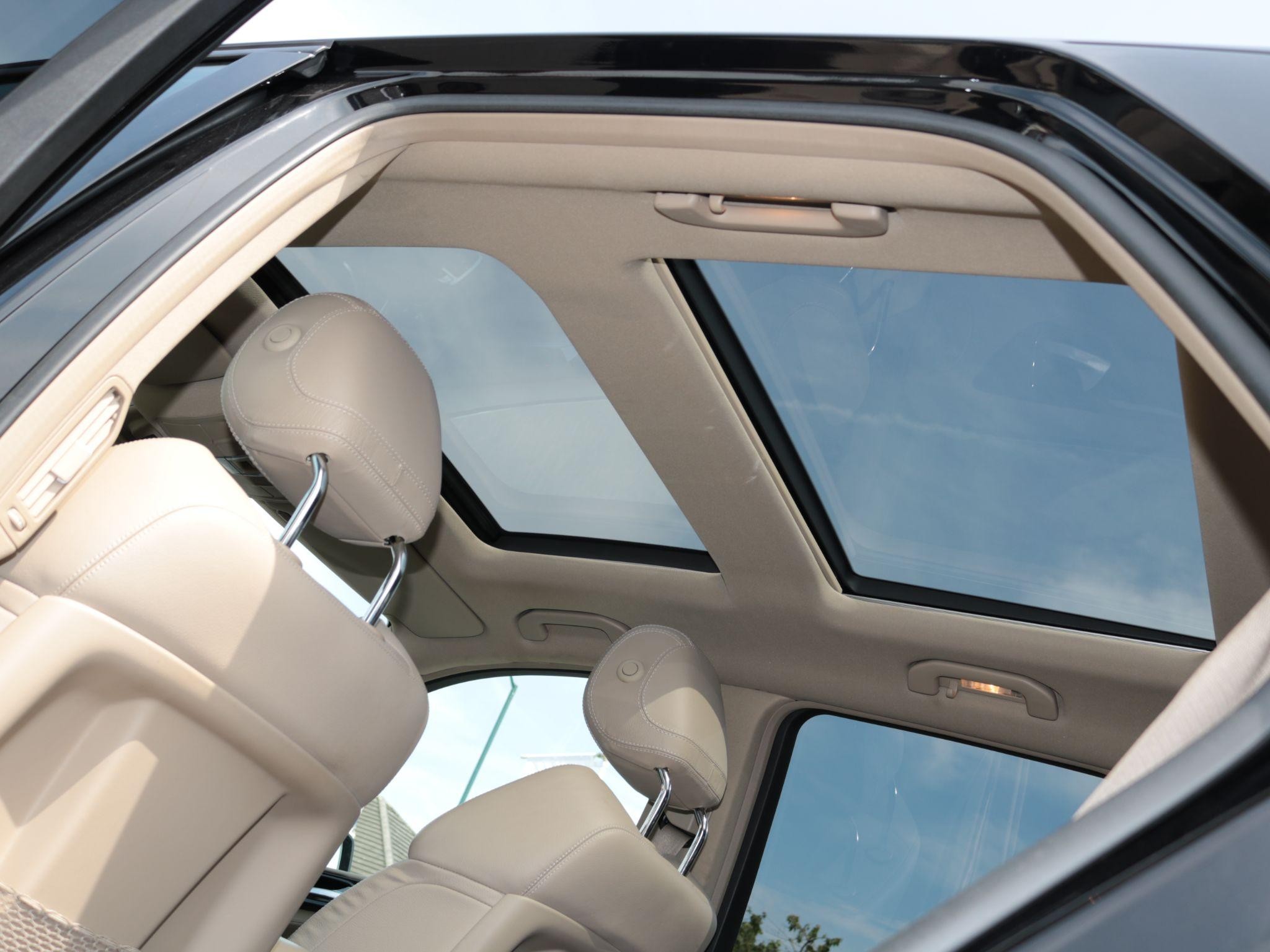 Mercedes-Benz M Class Image 11