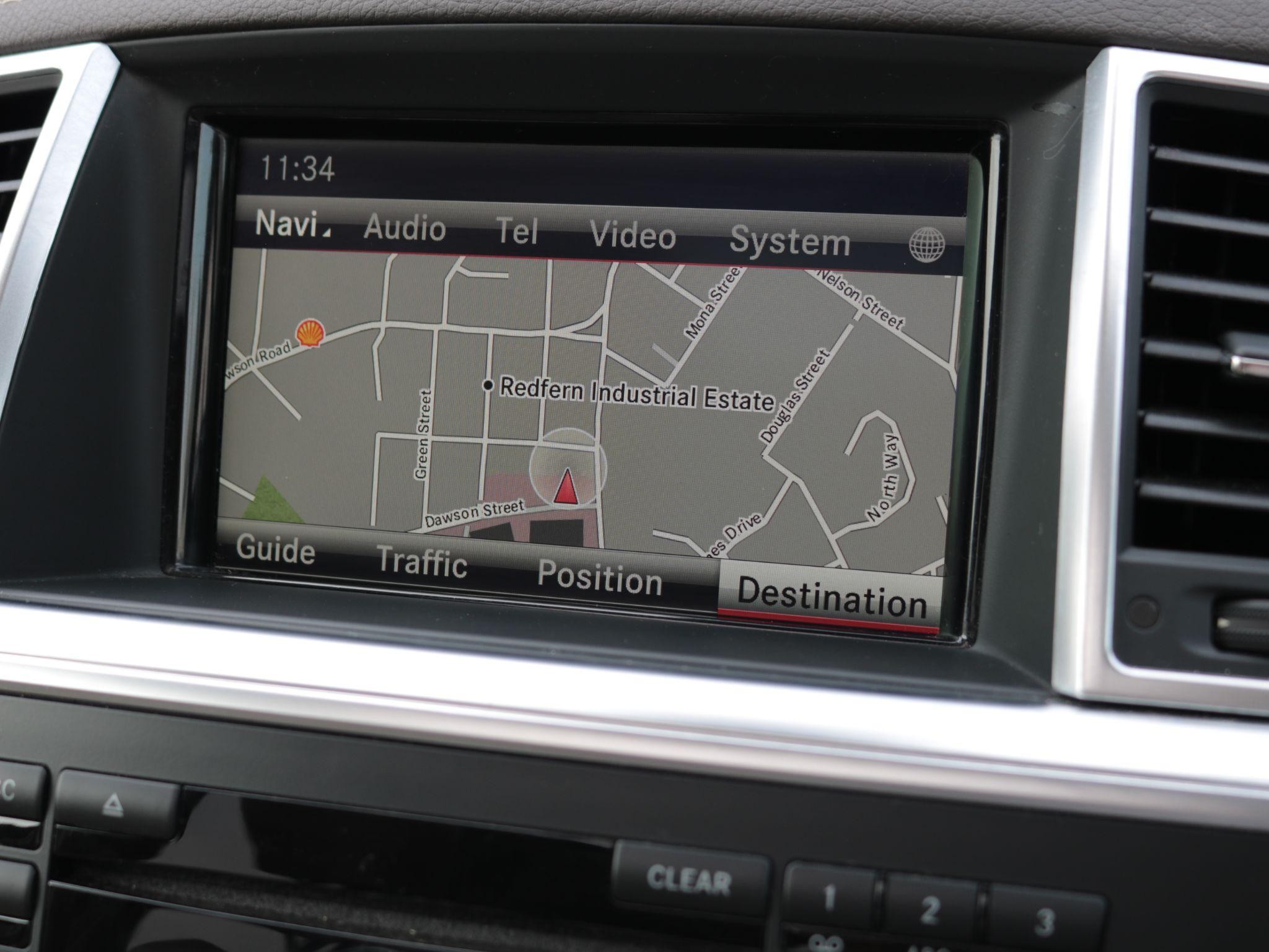 Mercedes-Benz M Class Image 19