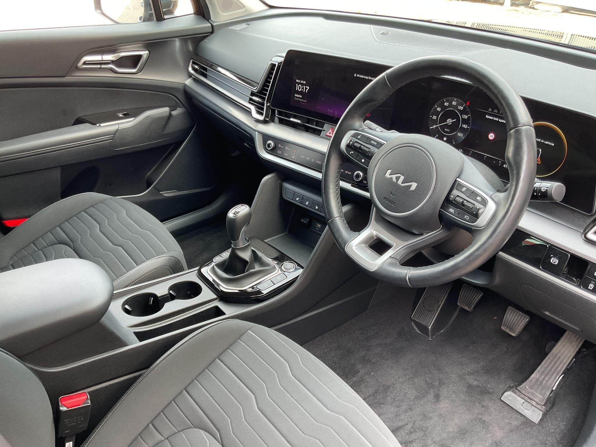 Kia Sportage Image 16