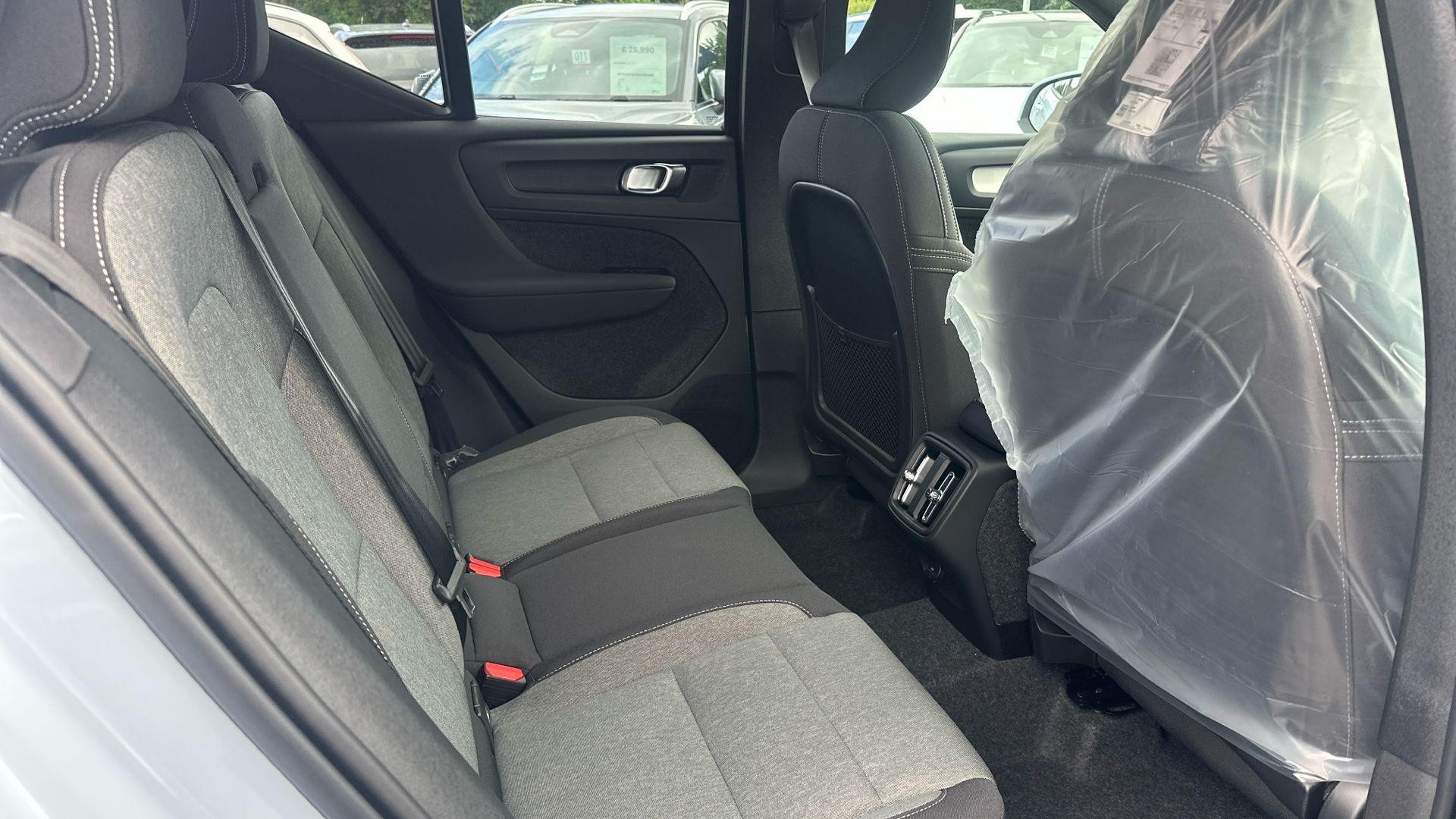 Volvo XC40 Image 6