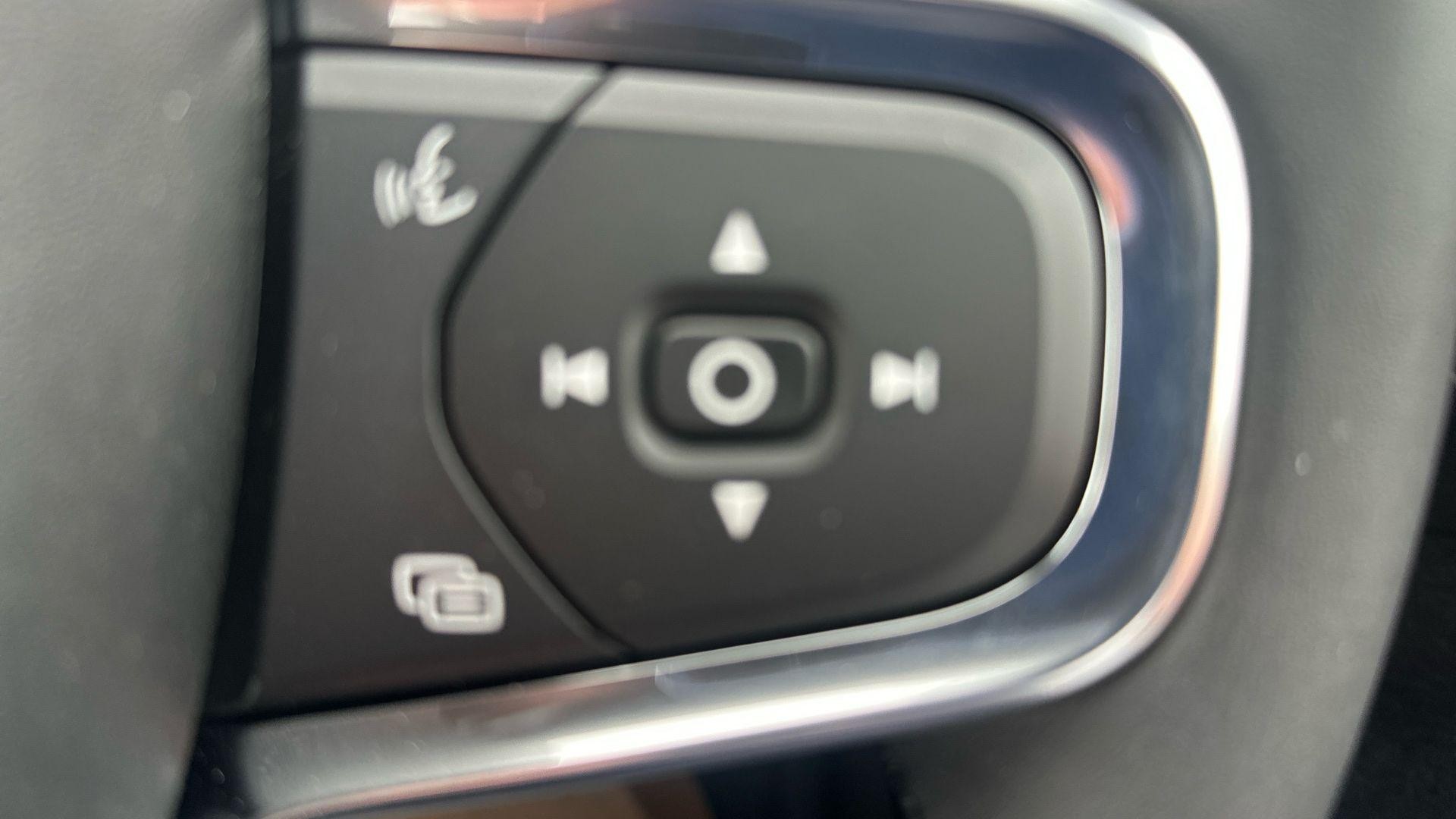 Volvo XC40 Image 32