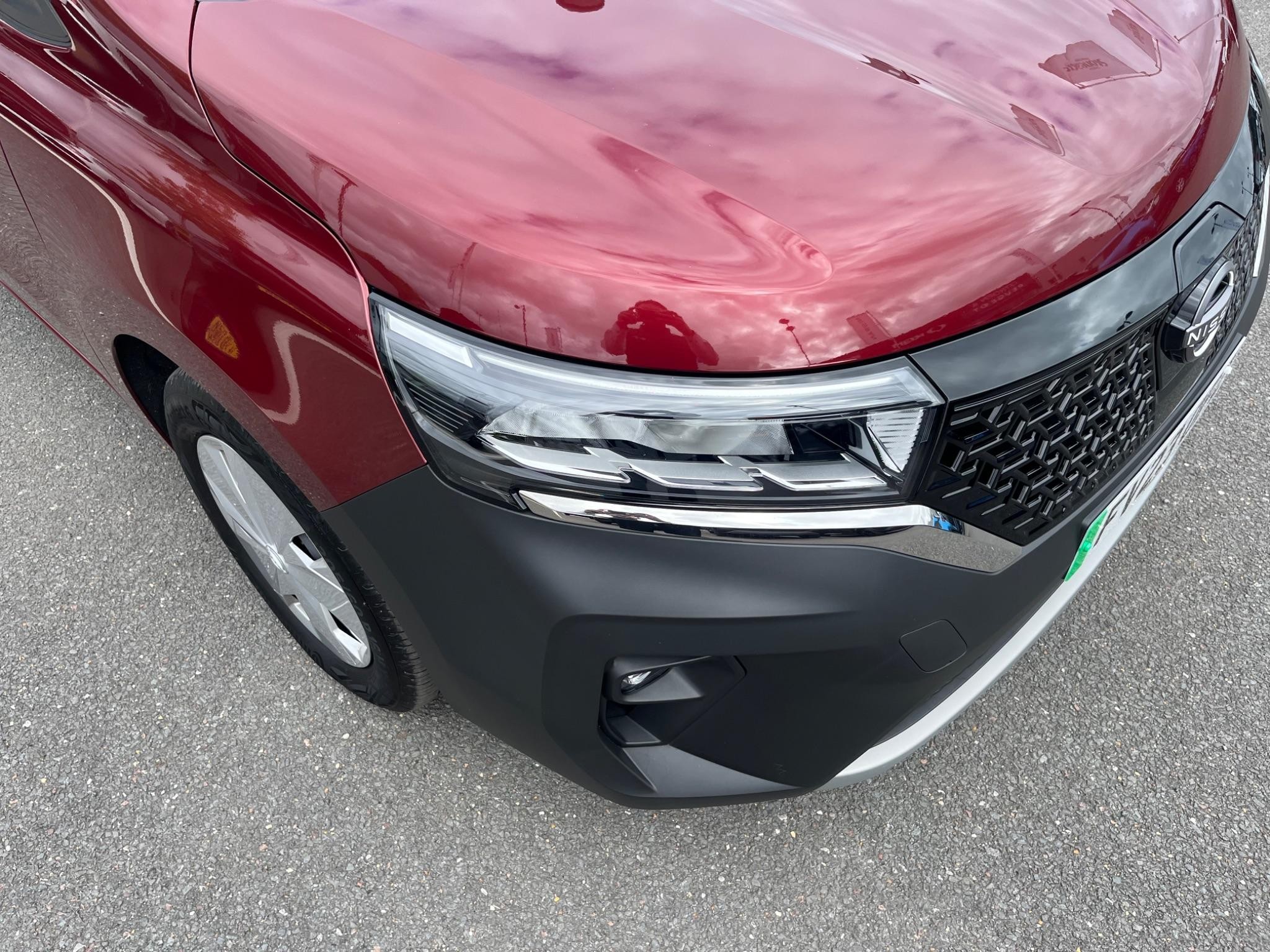 Nissan Townstar Image 10