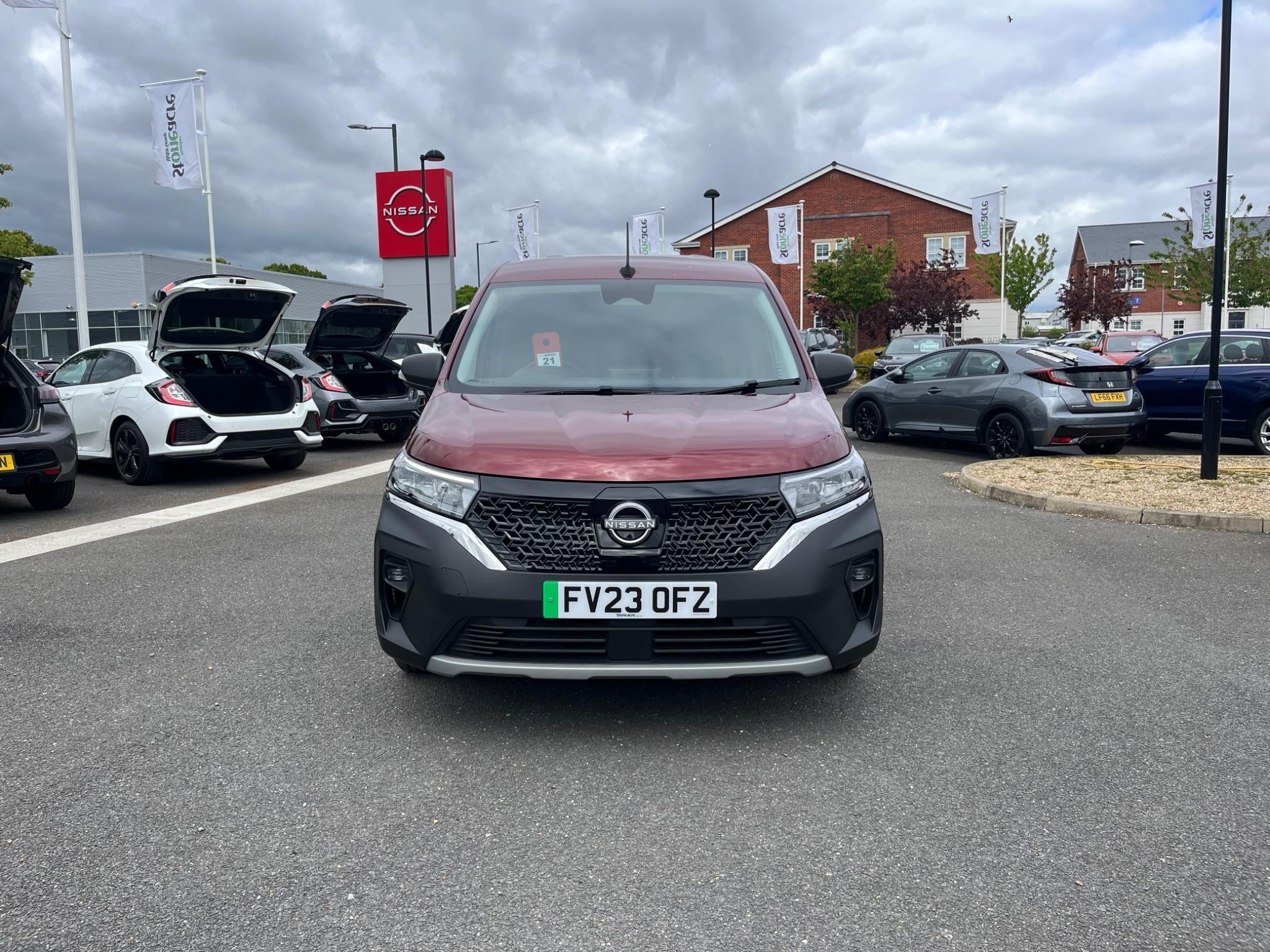 Nissan Townstar Image 11